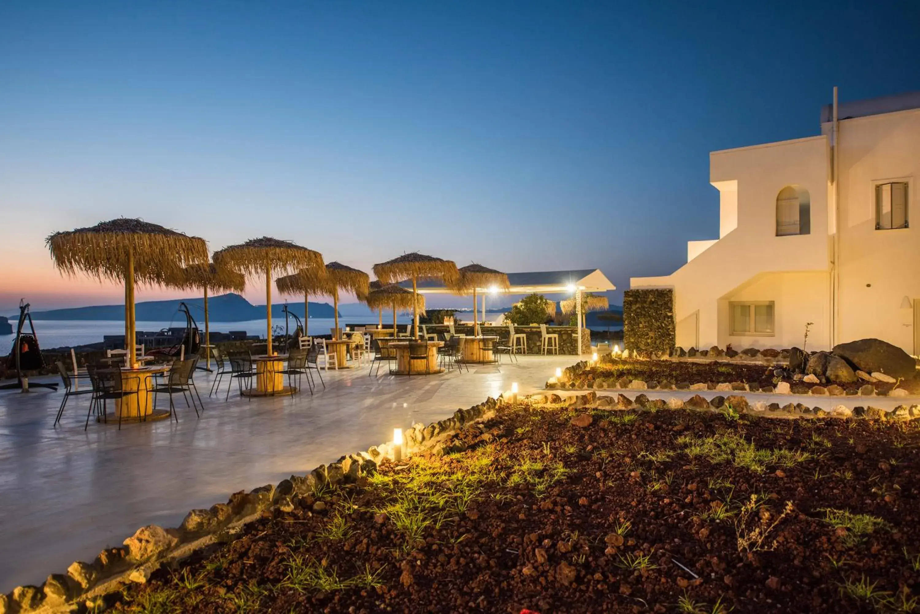 Restaurant/places to eat in Sunset Faros Restaurant/places to eat in Sunset Faros