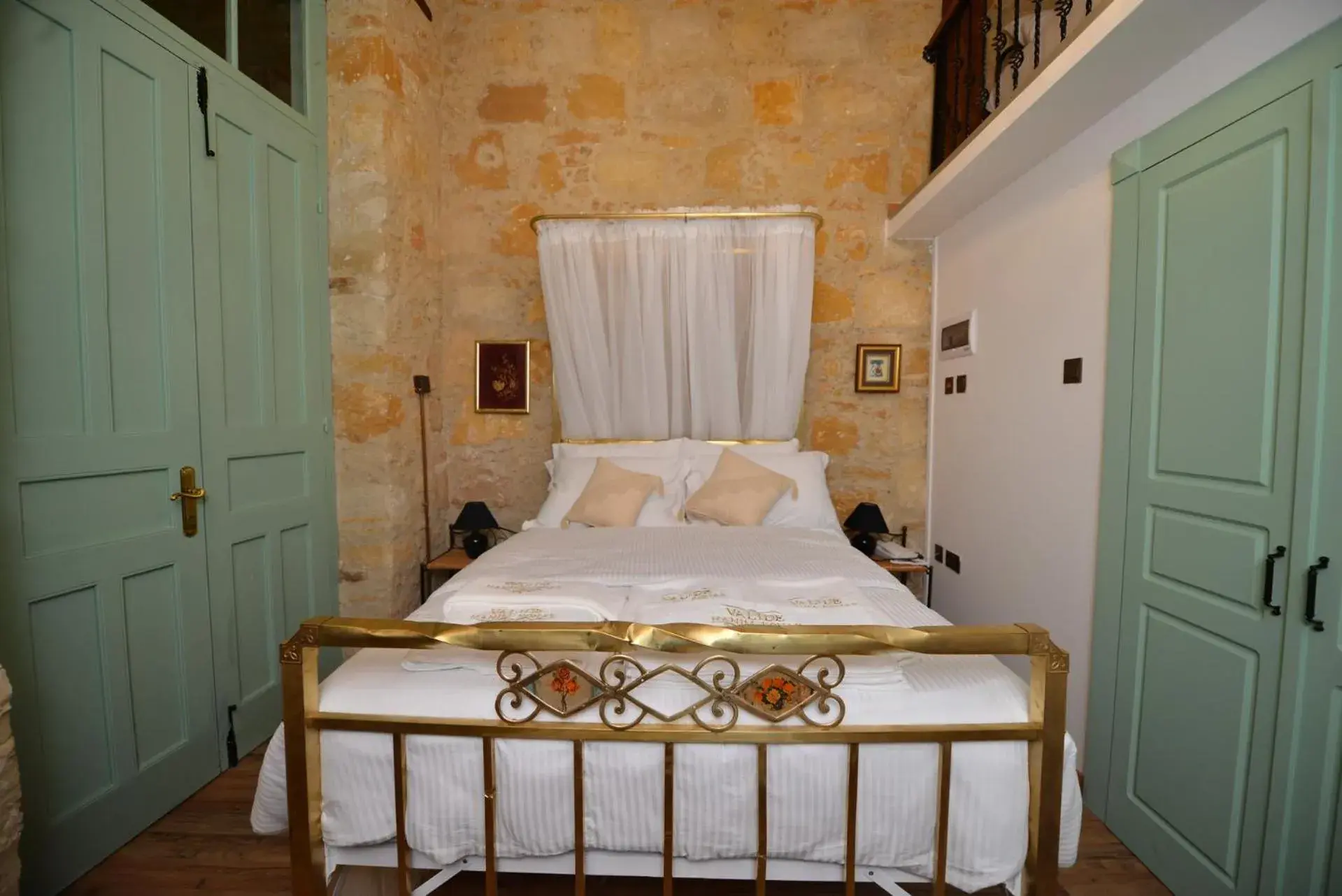 Family Room with Garden View in Hotel Valide Hanim Konak Family Room with Garden View in Hotel Valide Hanim Konak