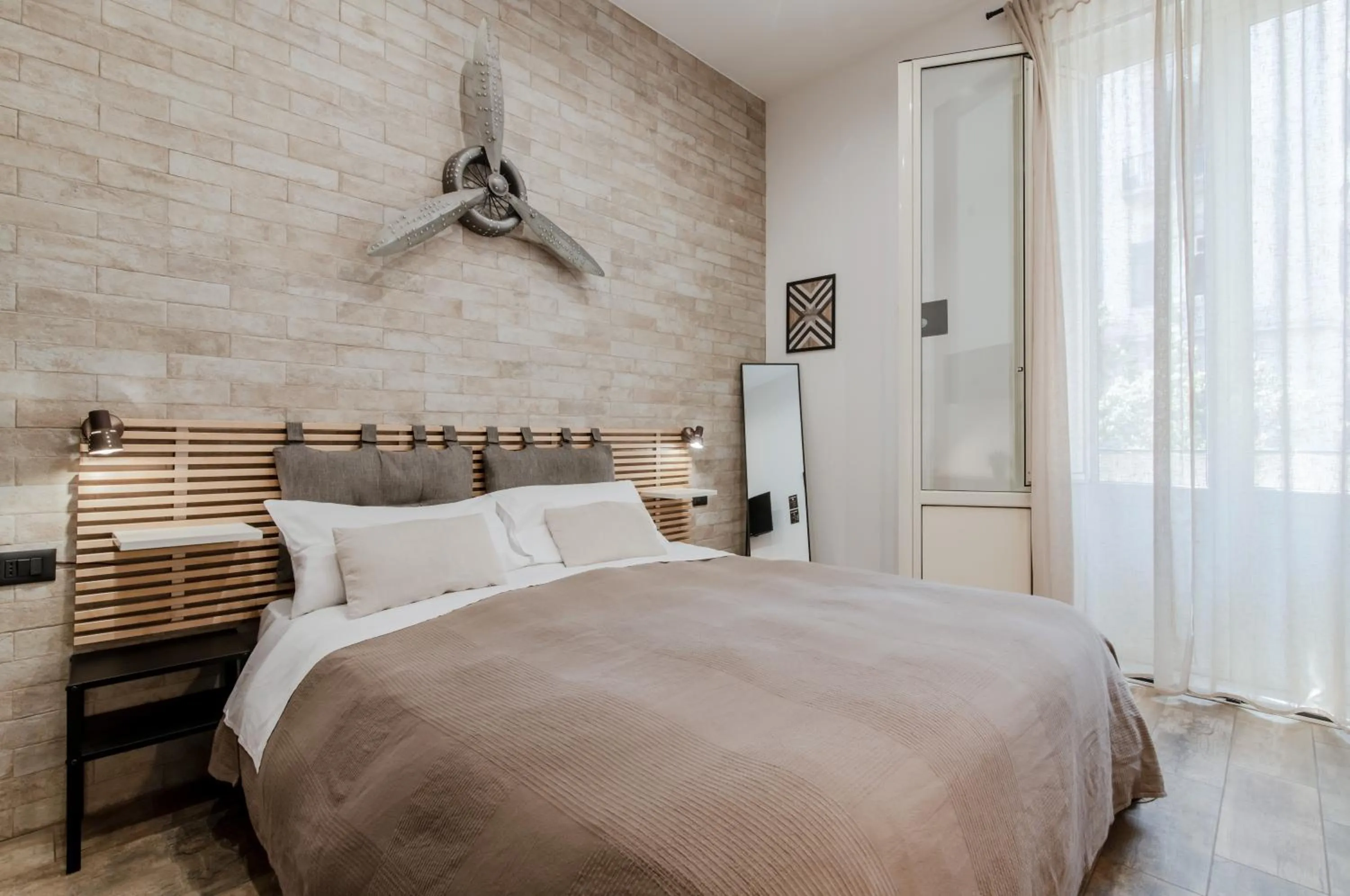 Bedroom, Bed in Panurban Rooms by Wonderful Italy