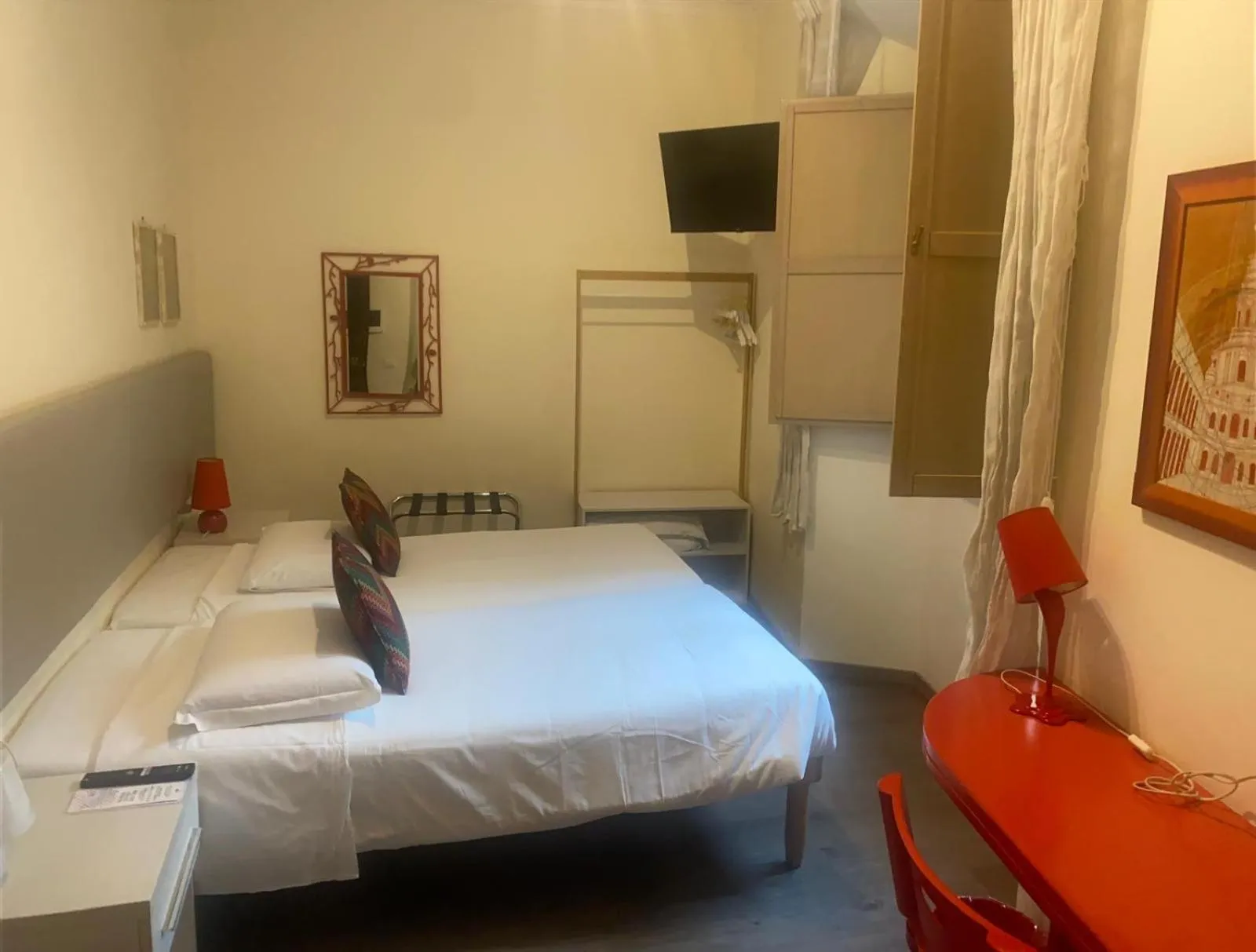 Bed in Temple View FCollection Superior Relais