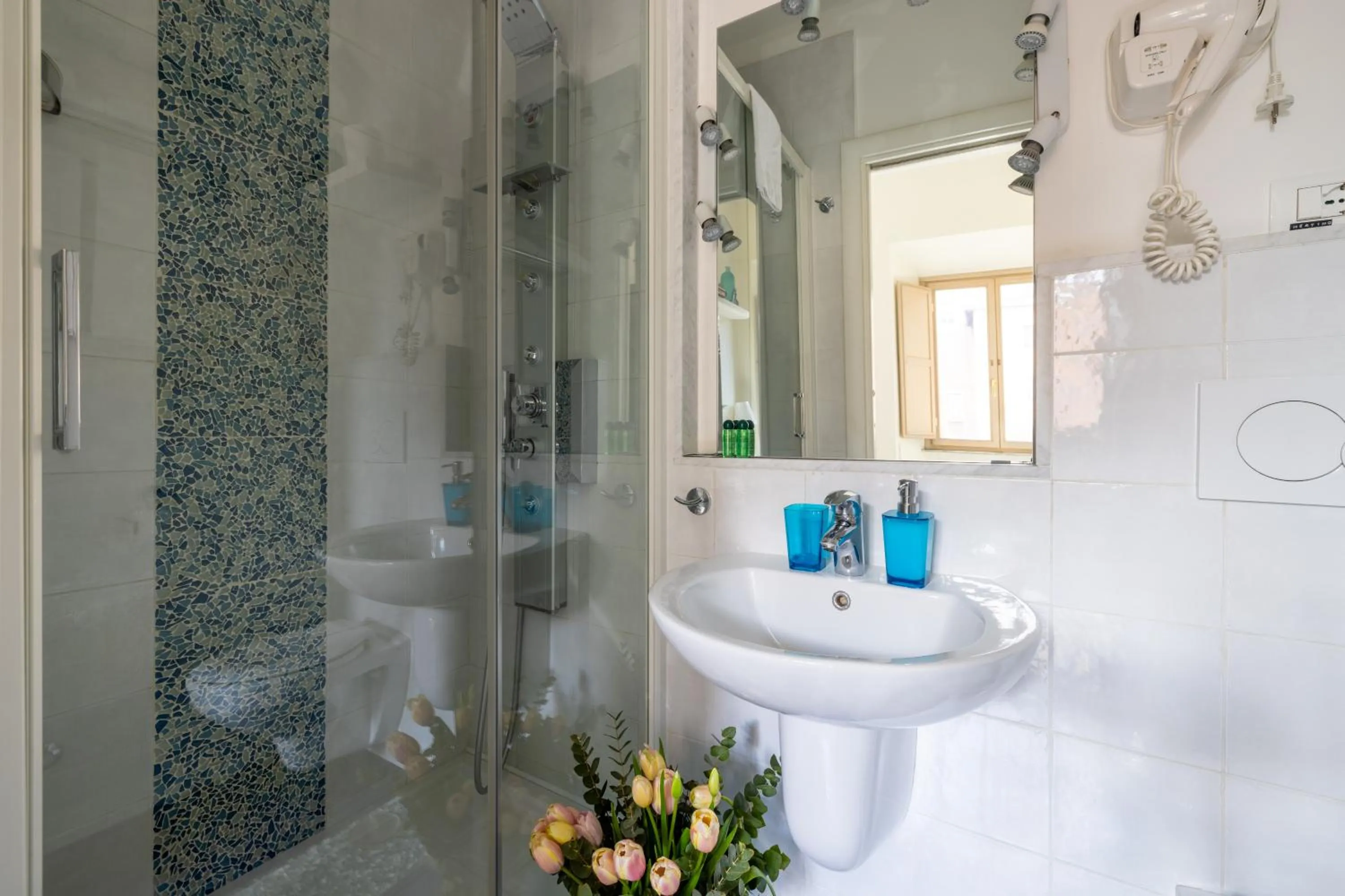 Bathroom in Temple View FCollection Superior Relais