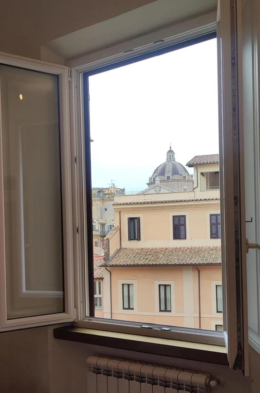 Day in Temple View FCollection Superior Relais