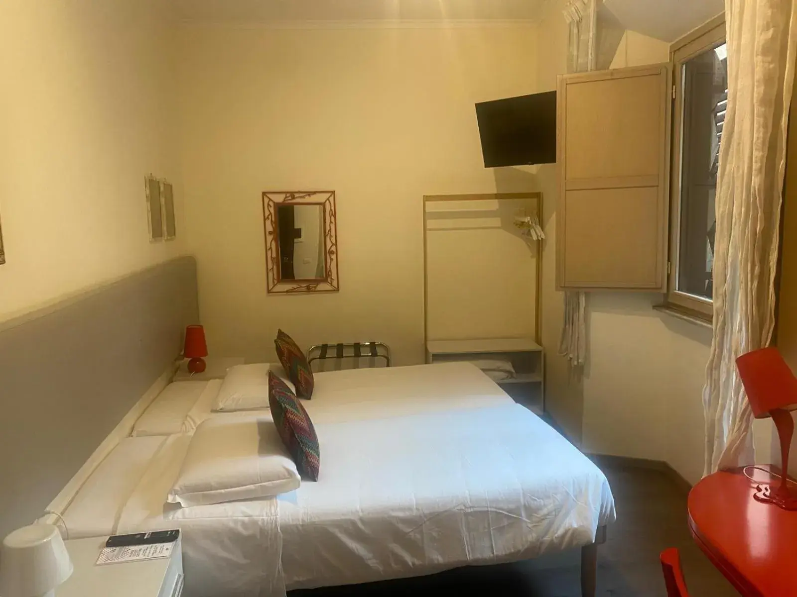 Deluxe Double or Twin Room with City View in Temple View FCollection Superior Relais Deluxe Double or Twin Room with City View in Temple View FCollection Superior Relais