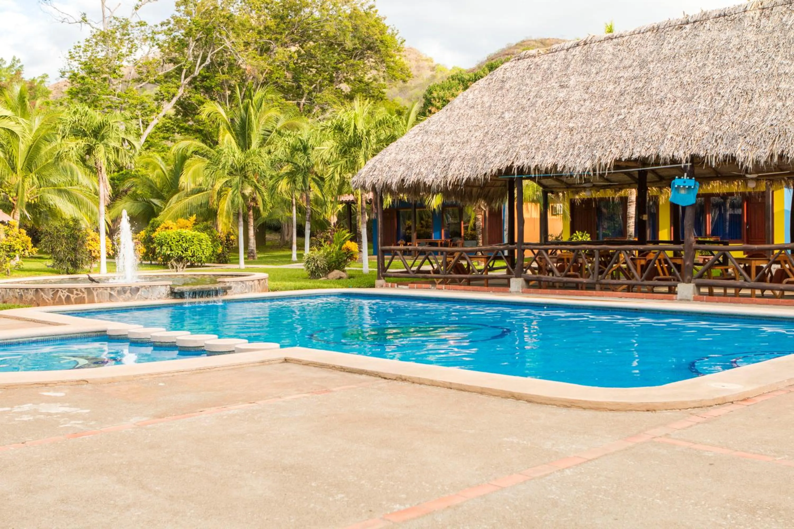 Swimming pool in Hotel Guanacaste Lodge