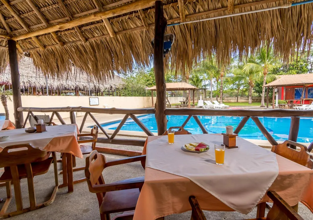 Restaurant/places to eat in Hotel Guanacaste Lodge