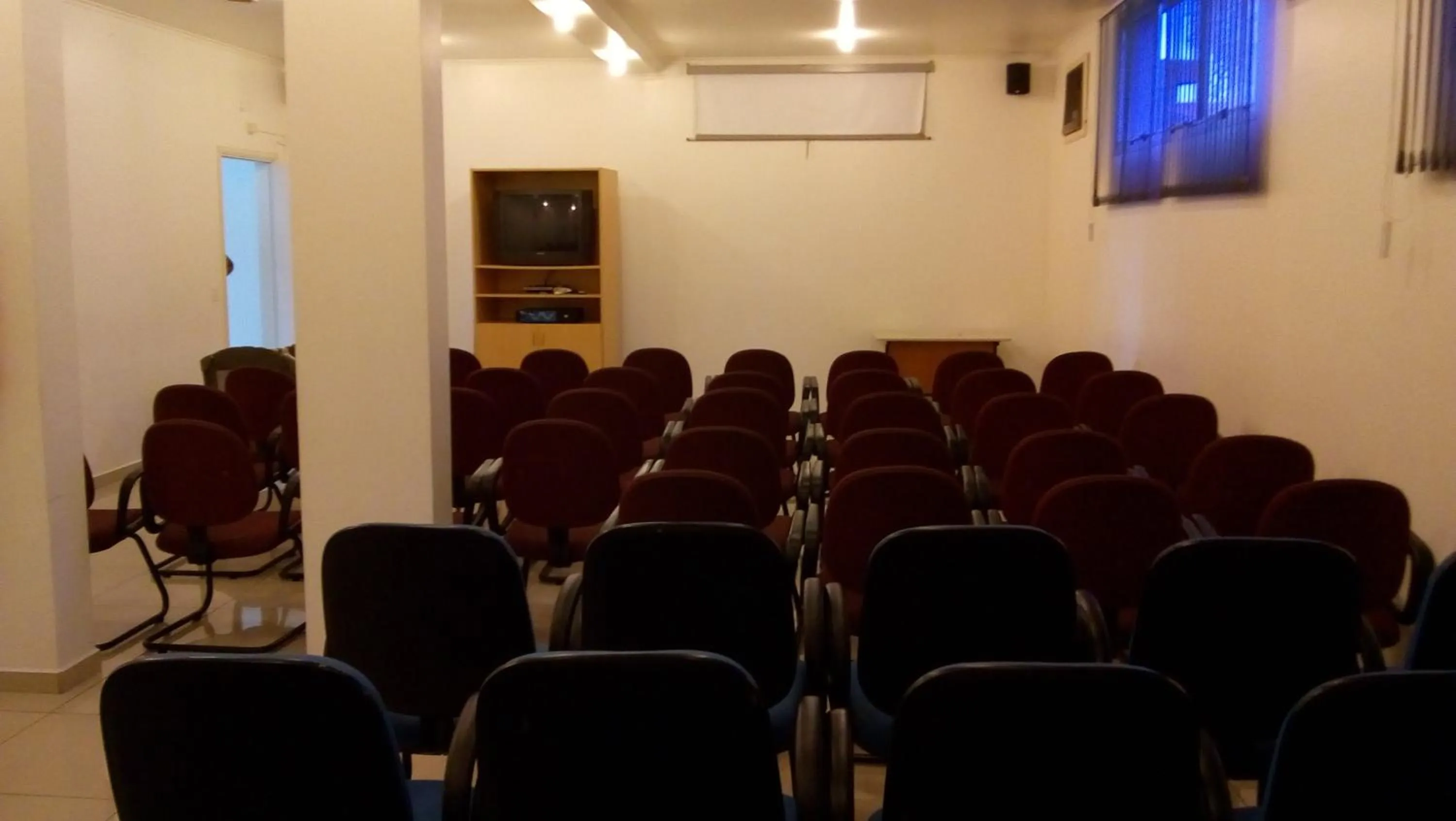 Business facilities in Trade Garden Hotel