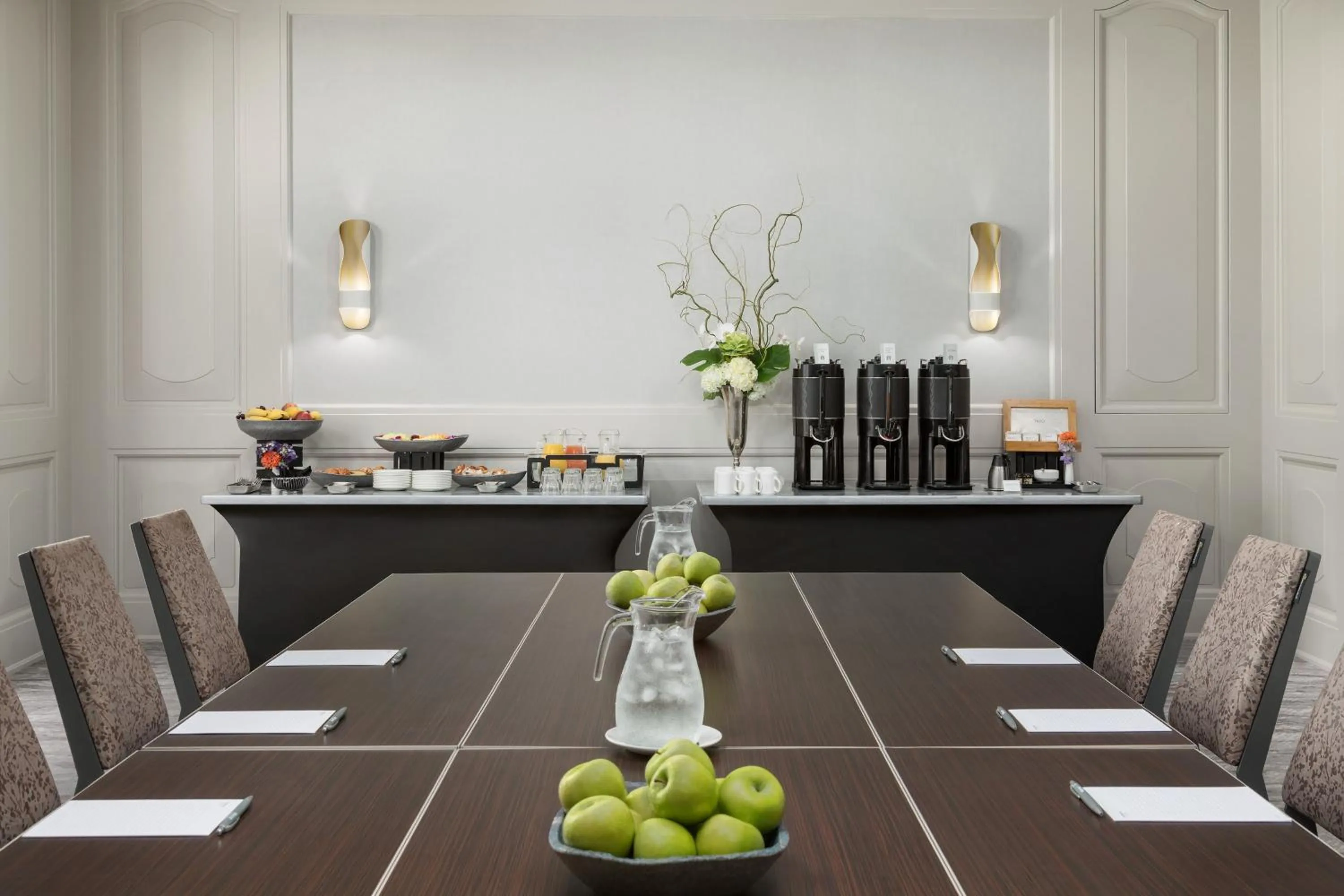 Meeting/conference room in The Westin New Orleans