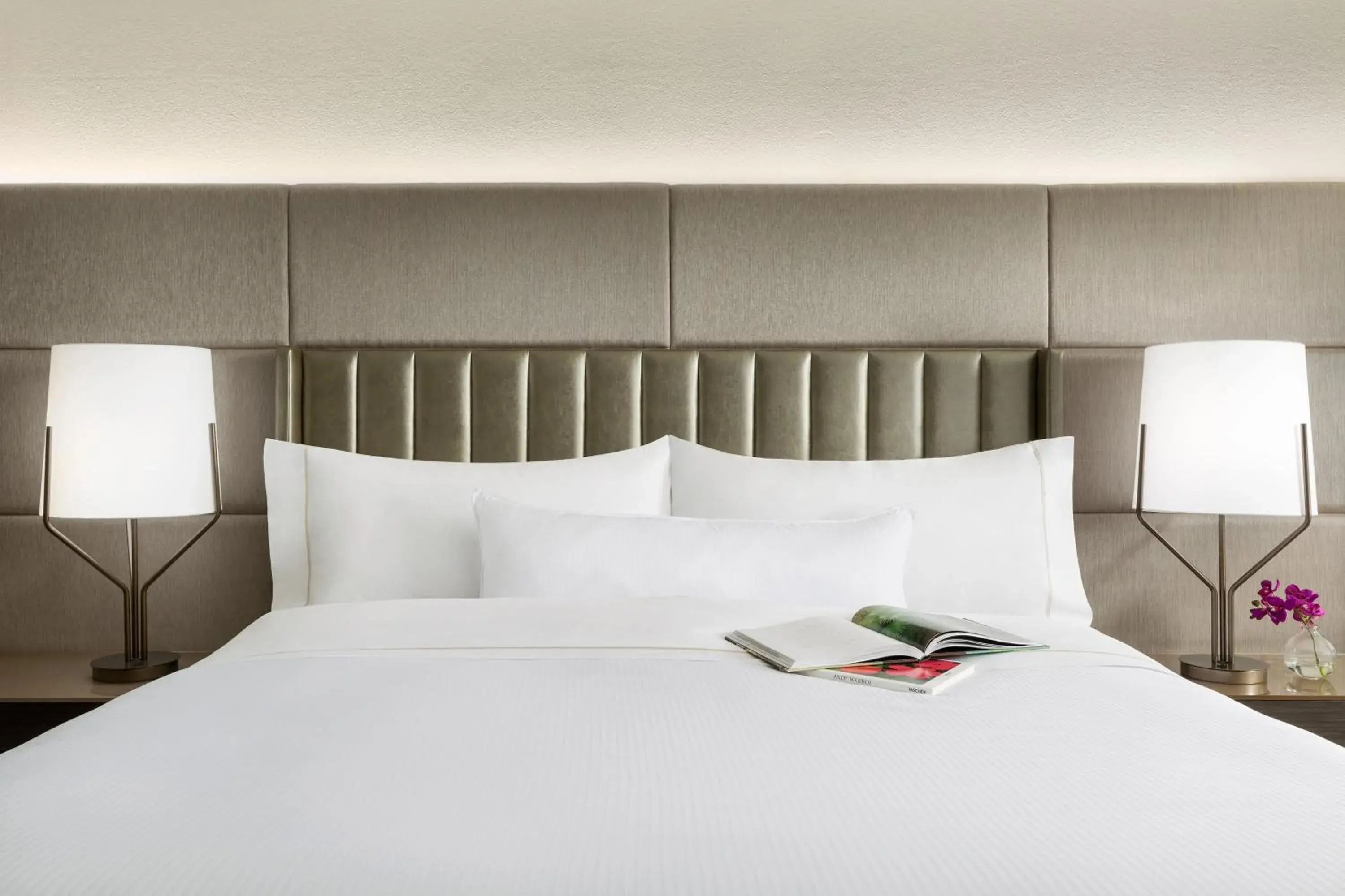 Deluxe City View King, Larger Guest room, 1 King in The Westin New Orleans Deluxe City View King, Larger Guest room, 1 King in The Westin New Orleans