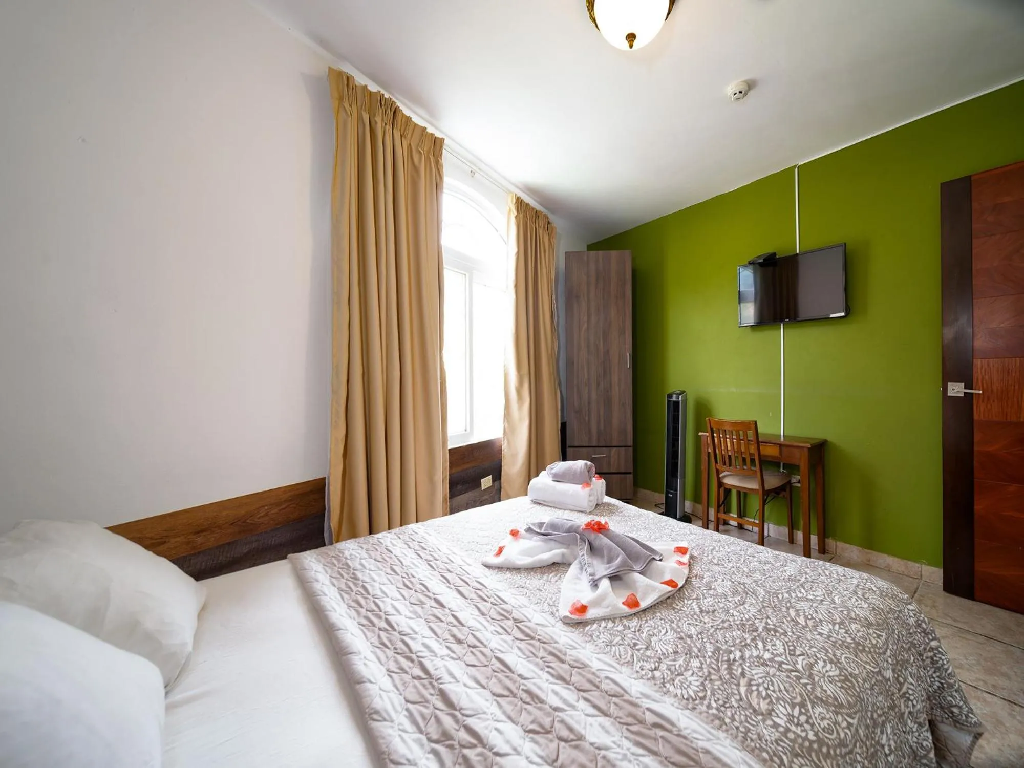 Photo of the whole room, Bed in Hotel La Casa de la Abuela