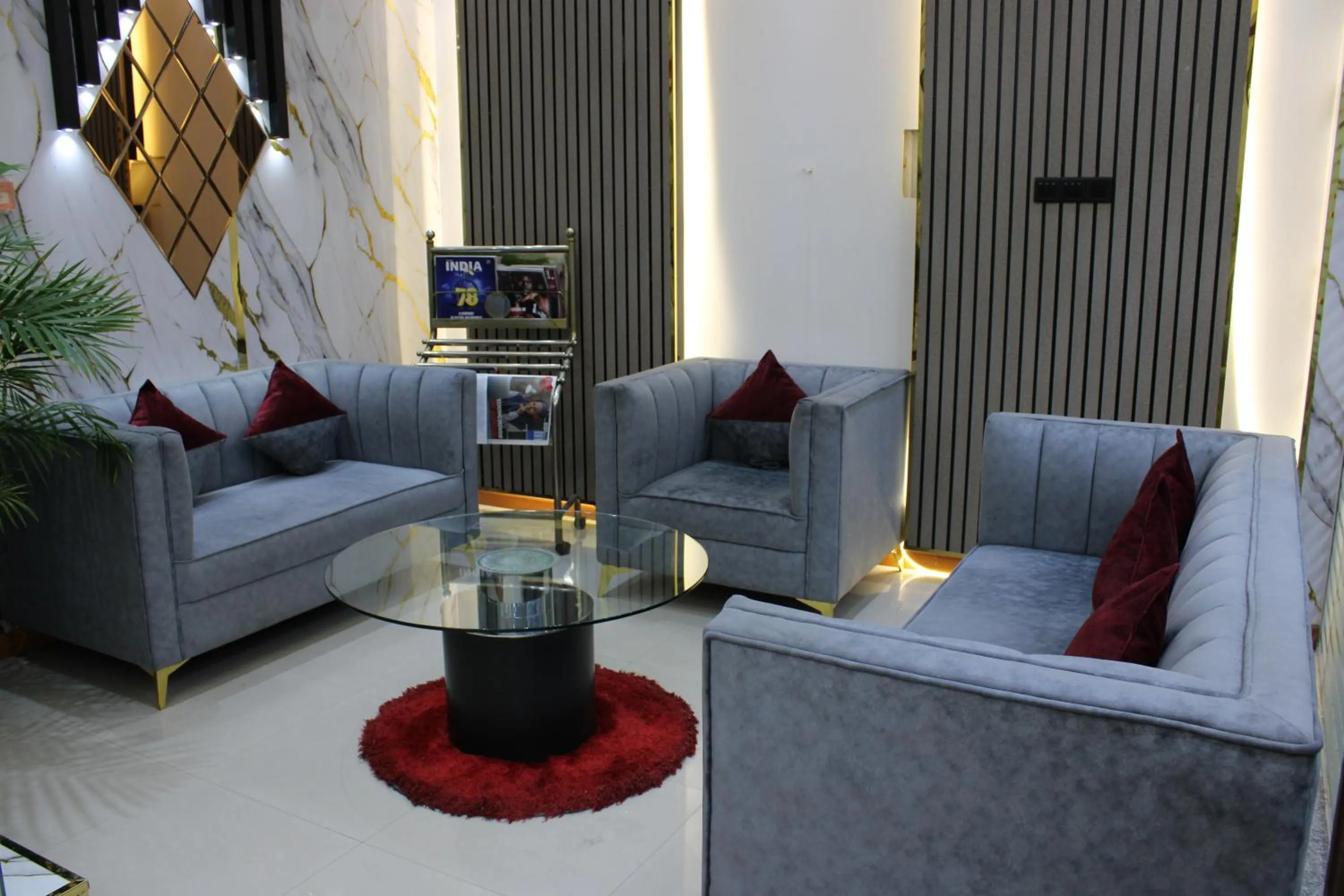 Lobby or reception in Al Smou Hotel Apartments - MAHA HOSPITALITY GROUP