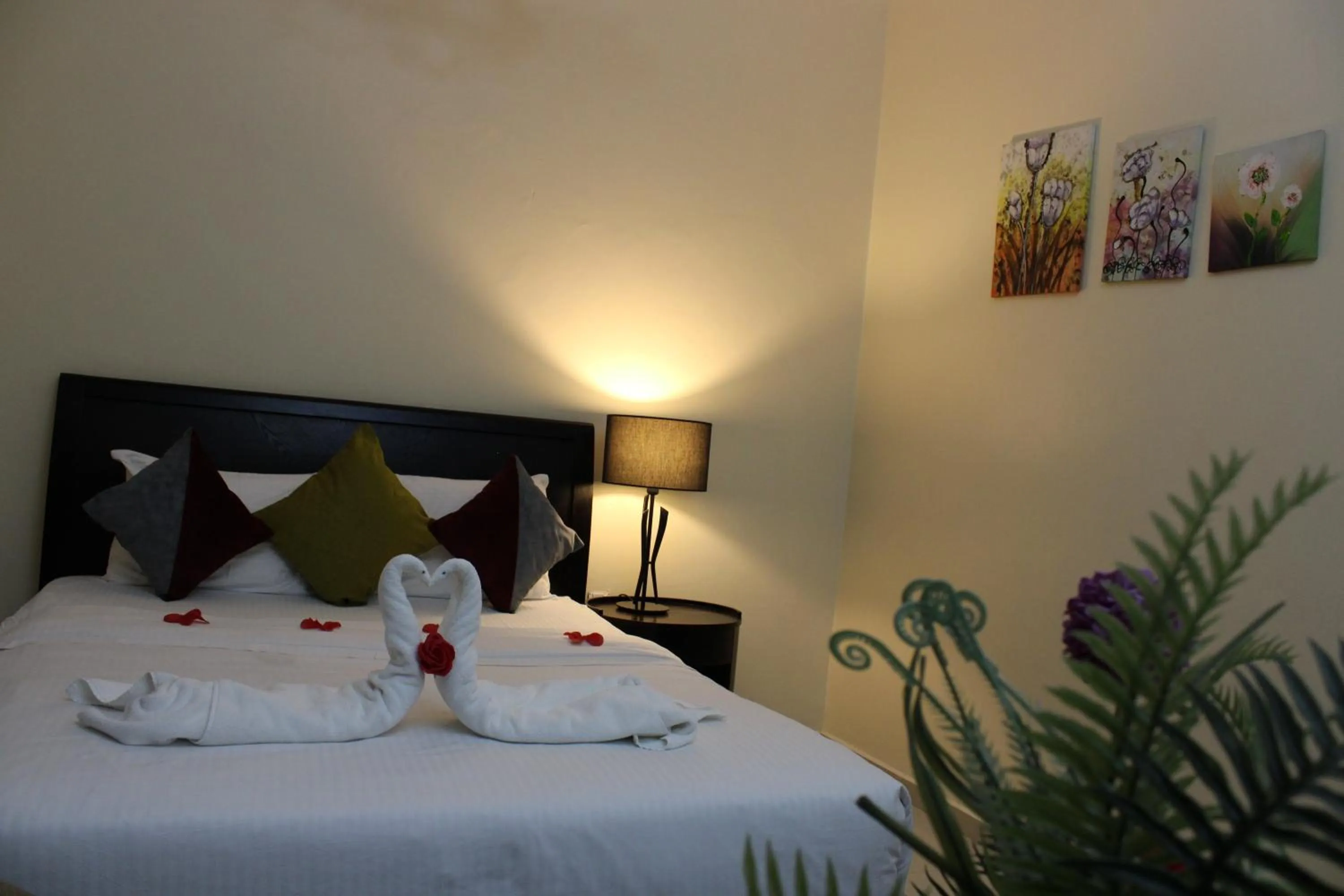 Bedroom, Bed in Al Smou Hotel Apartments - MAHA HOSPITALITY GROUP