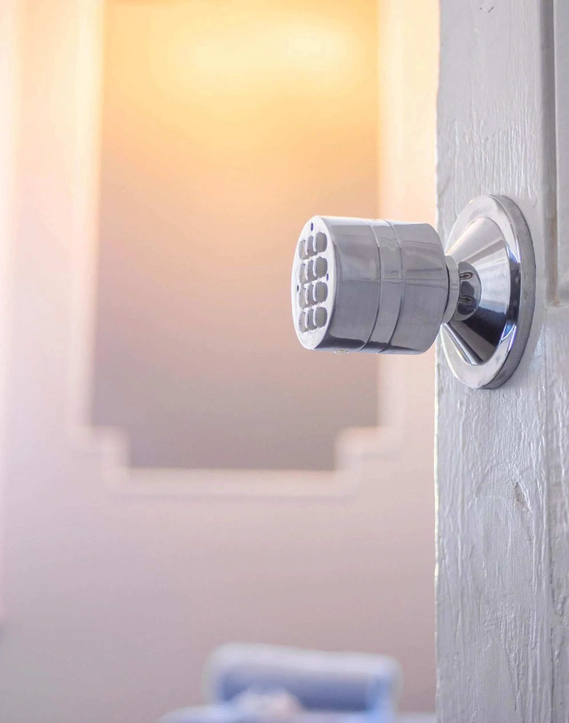 Philly Coed Dorm!! 15 Min Train to Center City!!