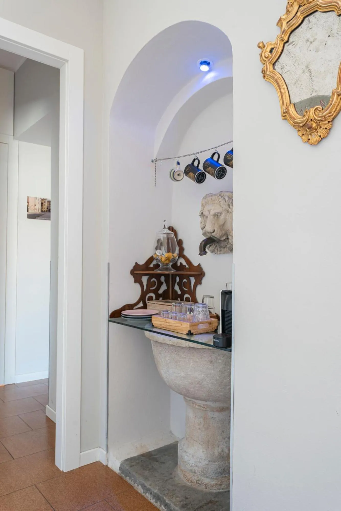 Communal lounge/ TV room in Casa di Sofia Città Alta