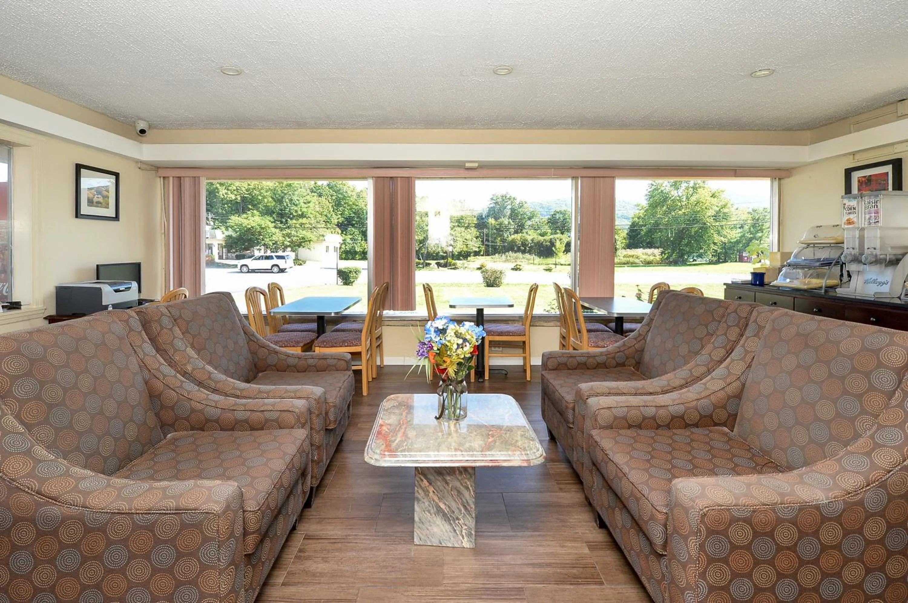 Lobby or reception in Americas Best Value Inn at Central Valley-Woodbury