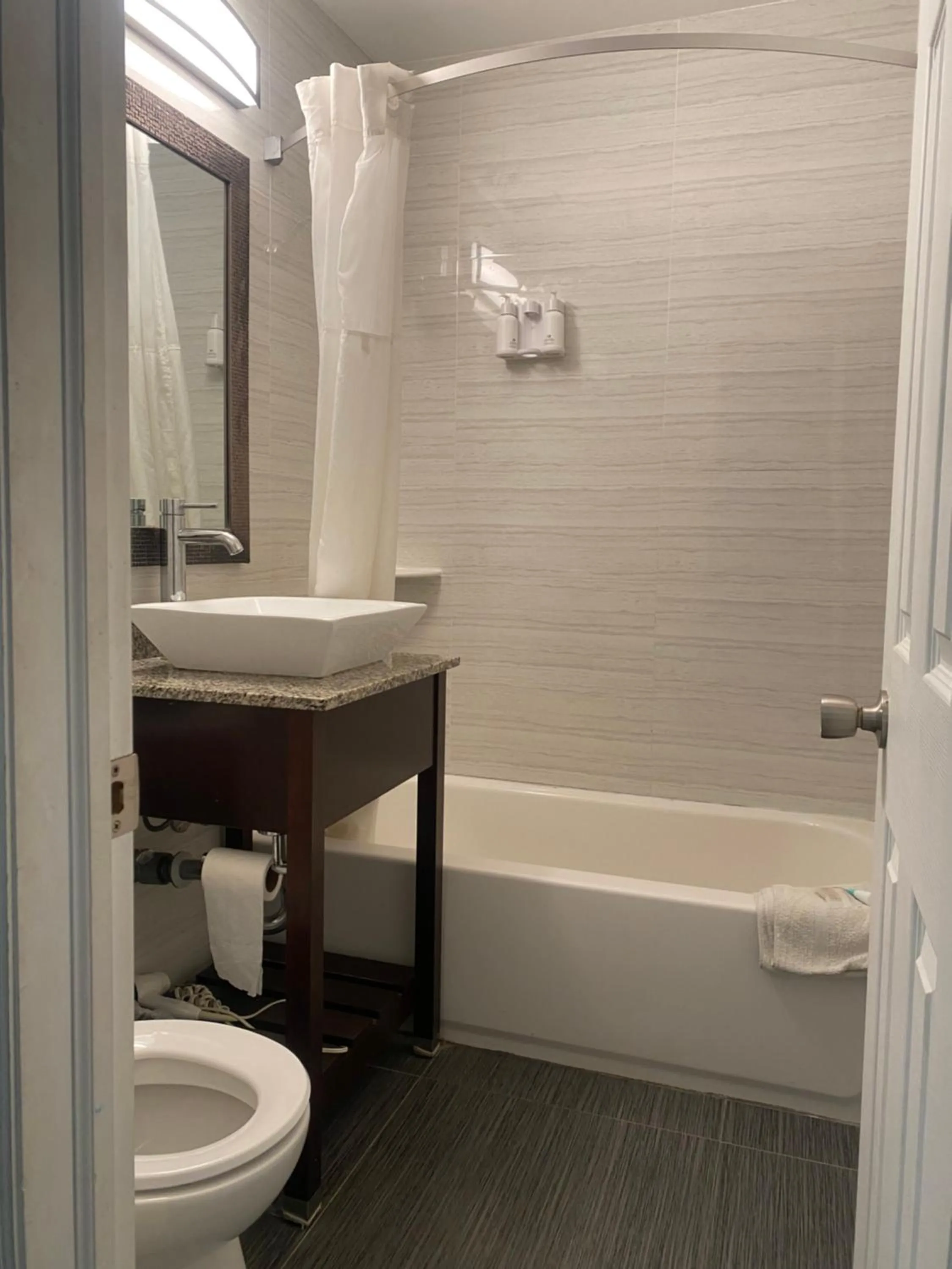Bathroom in Americas Best Value Inn at Central Valley-Woodbury