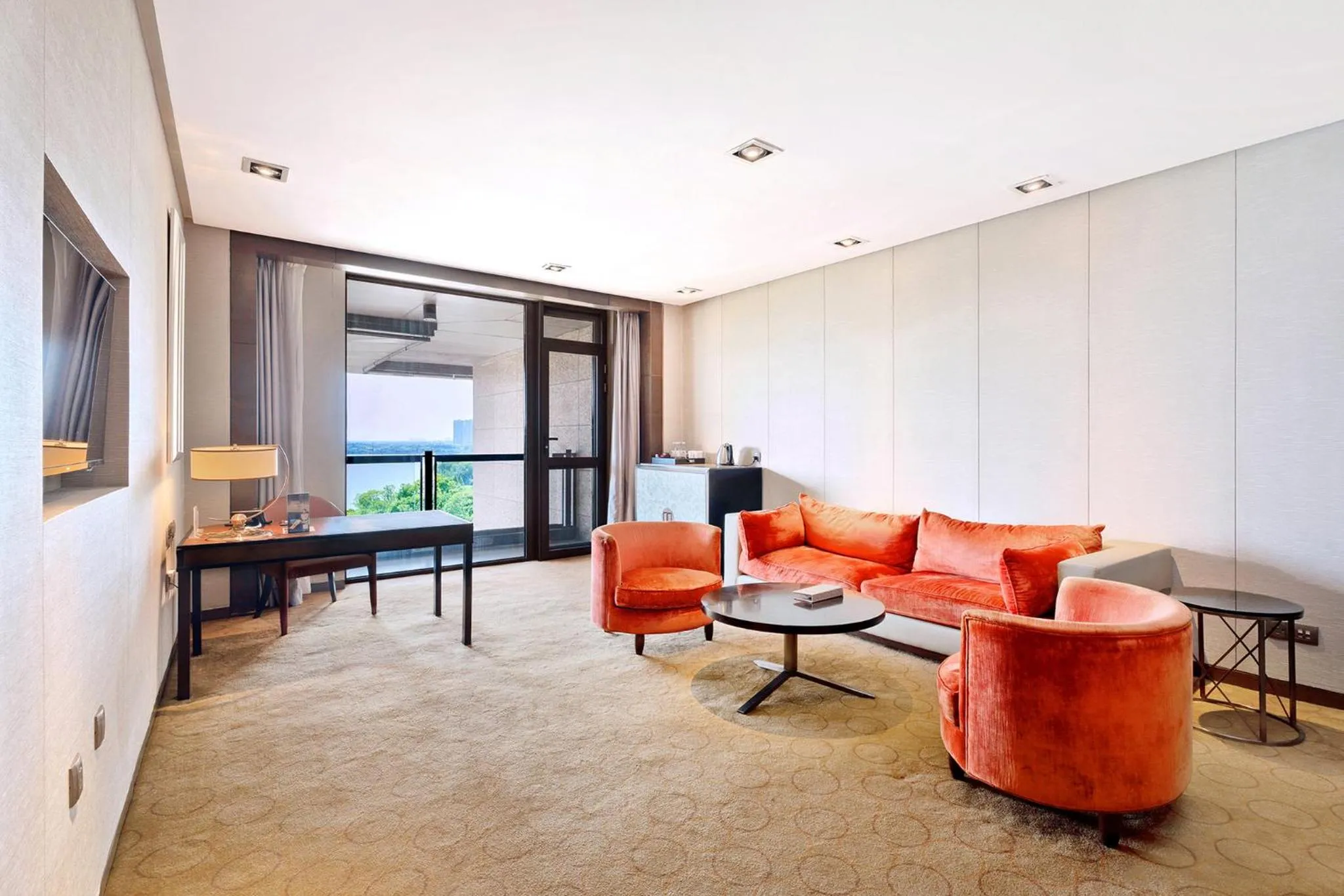 Photo of the whole room in Crowne Plaza Xuzhou Dalong Lake by IHG