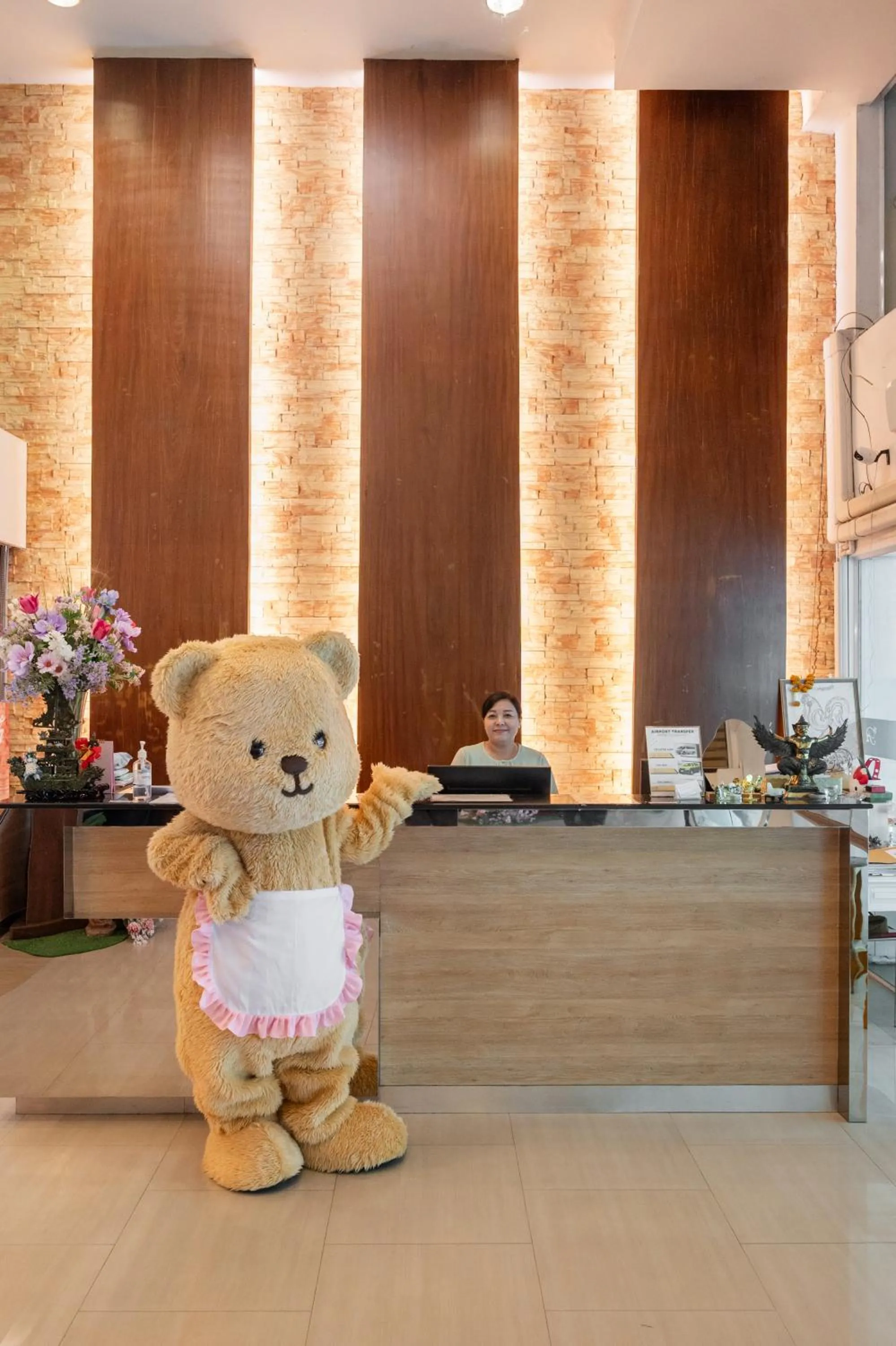 Lobby or reception in P2 Boutique