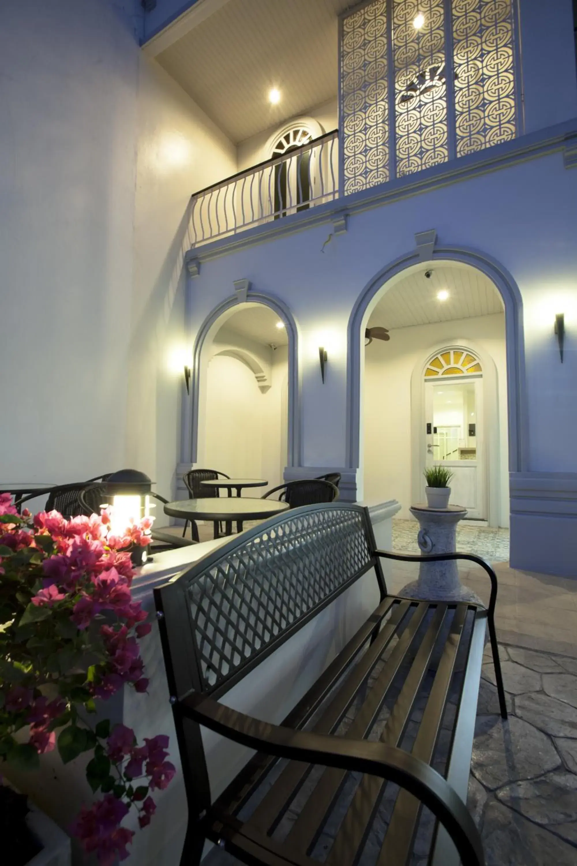 Facade/entrance in Number 4 Phuket Facade/entrance in Number 4 Phuket