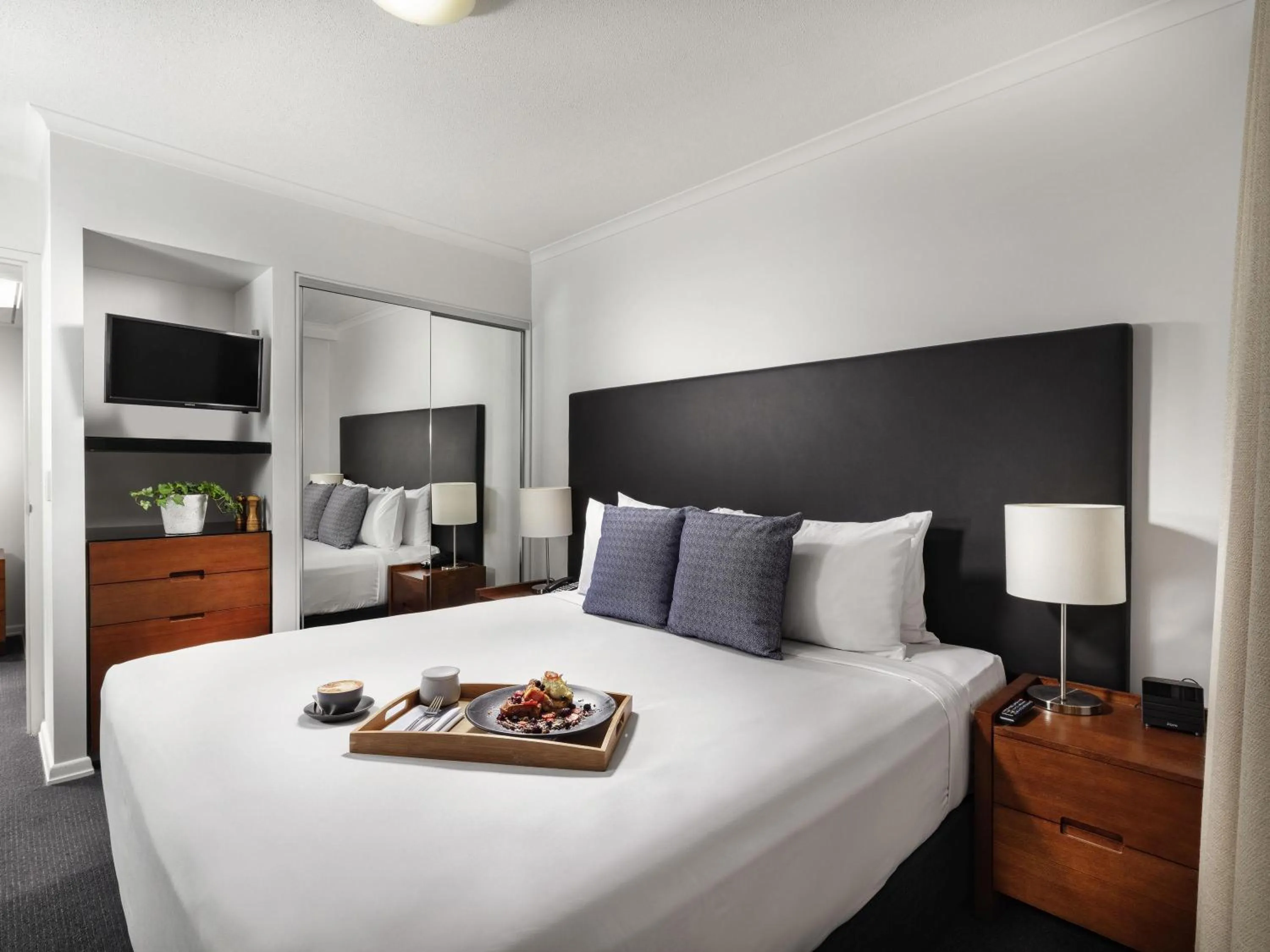 Bedroom, Bed in The Sebel Brisbane