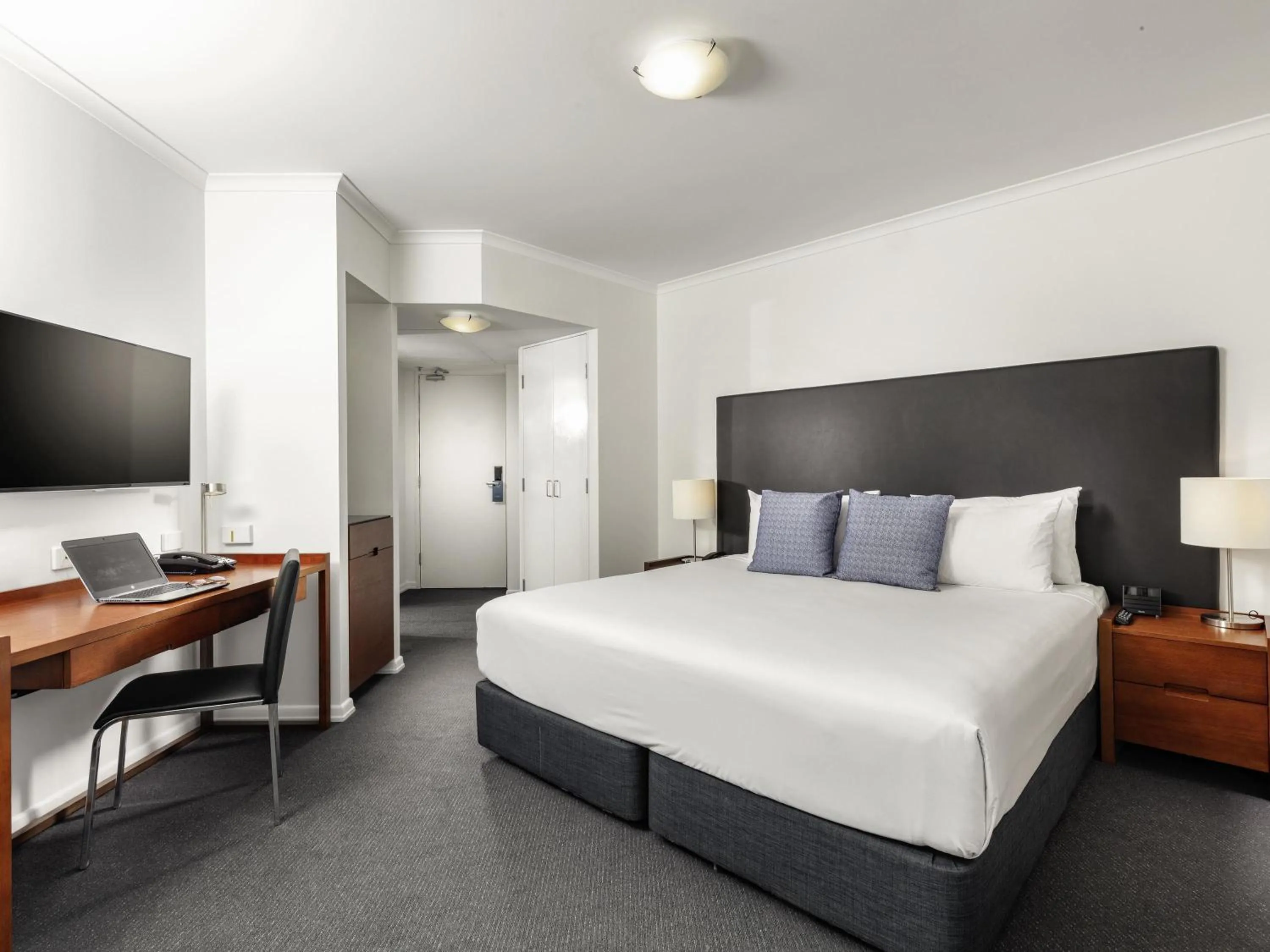 Bedroom, Bed in The Sebel Brisbane