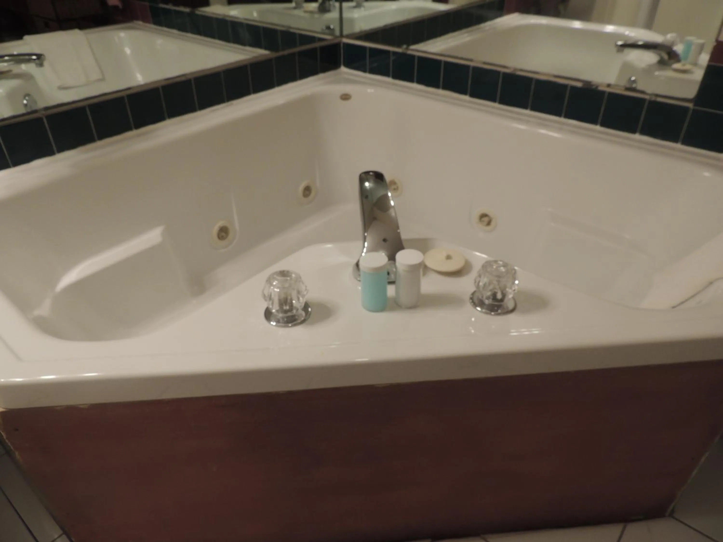 The Whispering Pines Inn