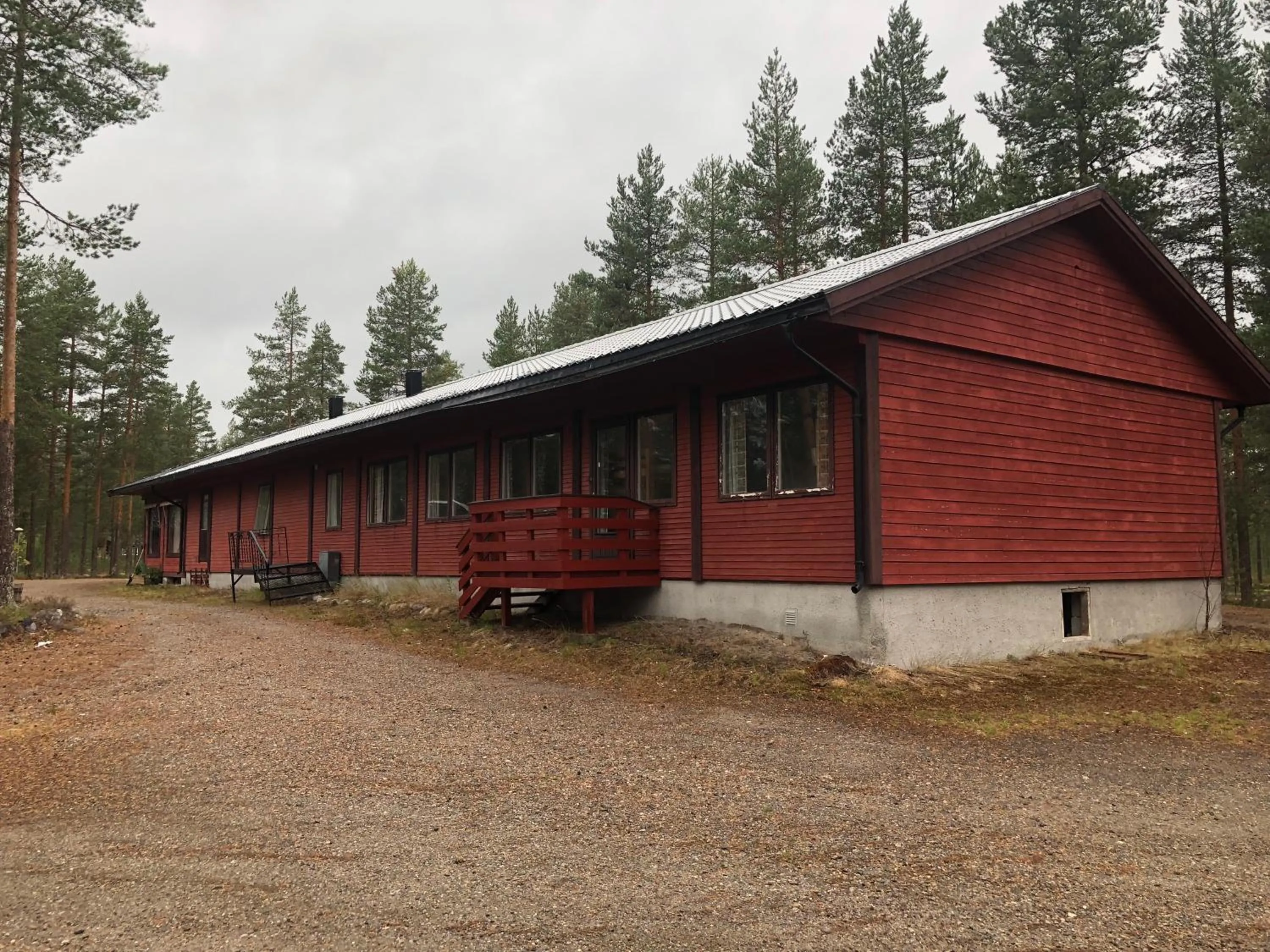 Rena HOSTEL EINARA