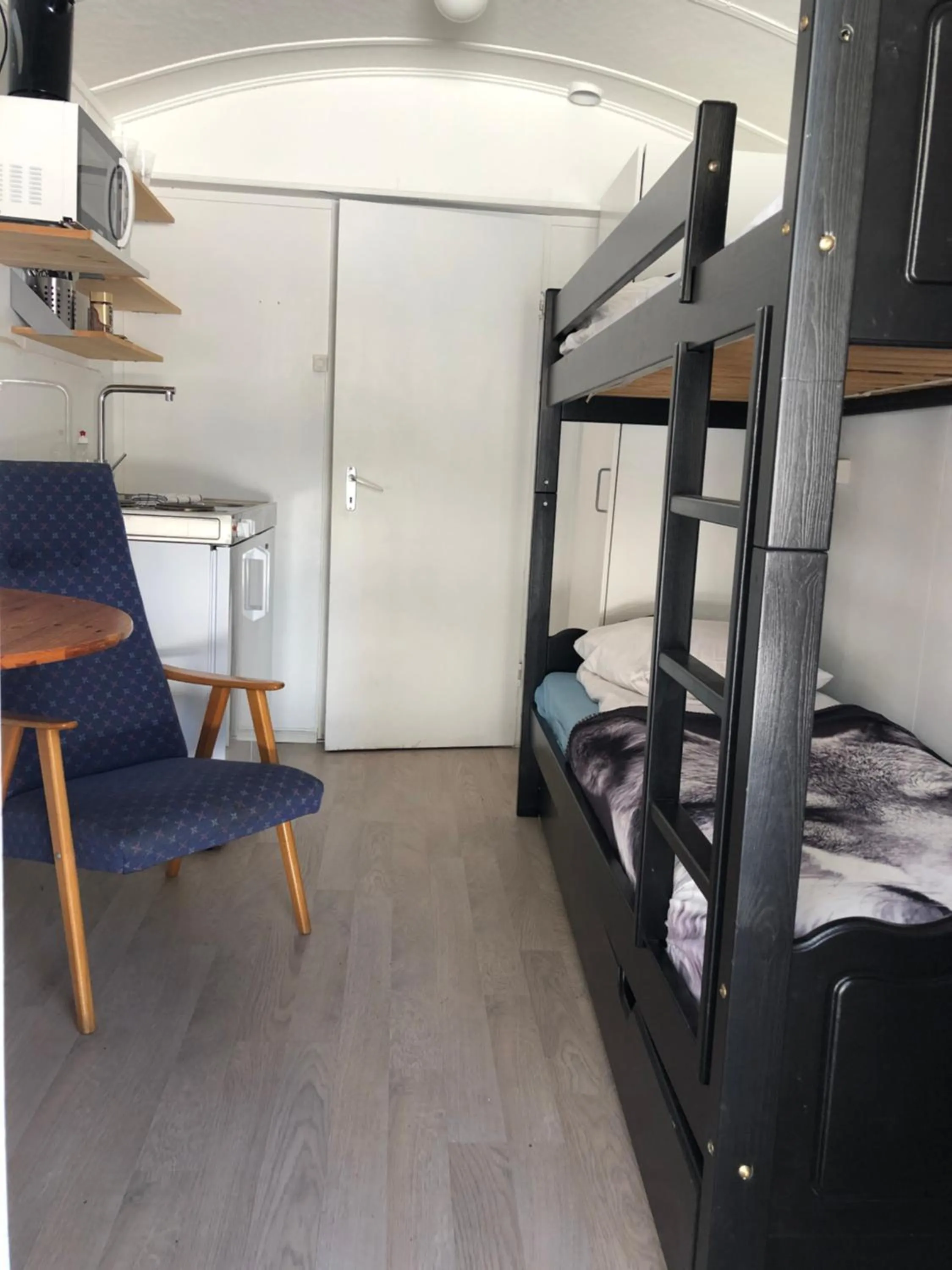 Bed in Rena HOSTEL EINARA