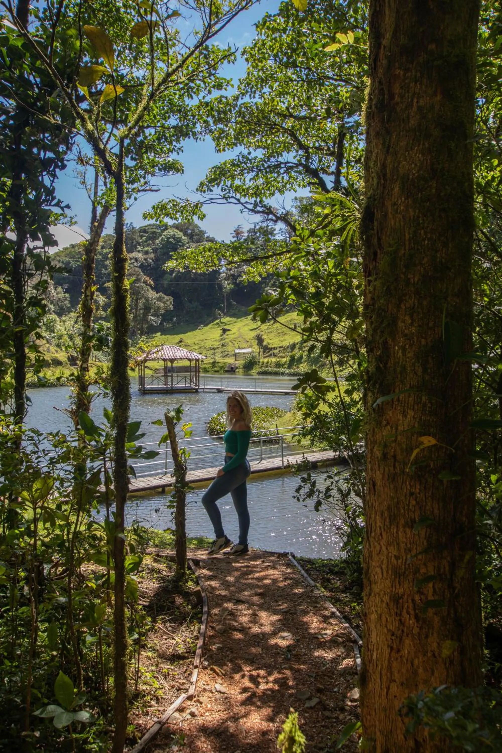 Lake view in Burbi Lake Lodge Monteverde