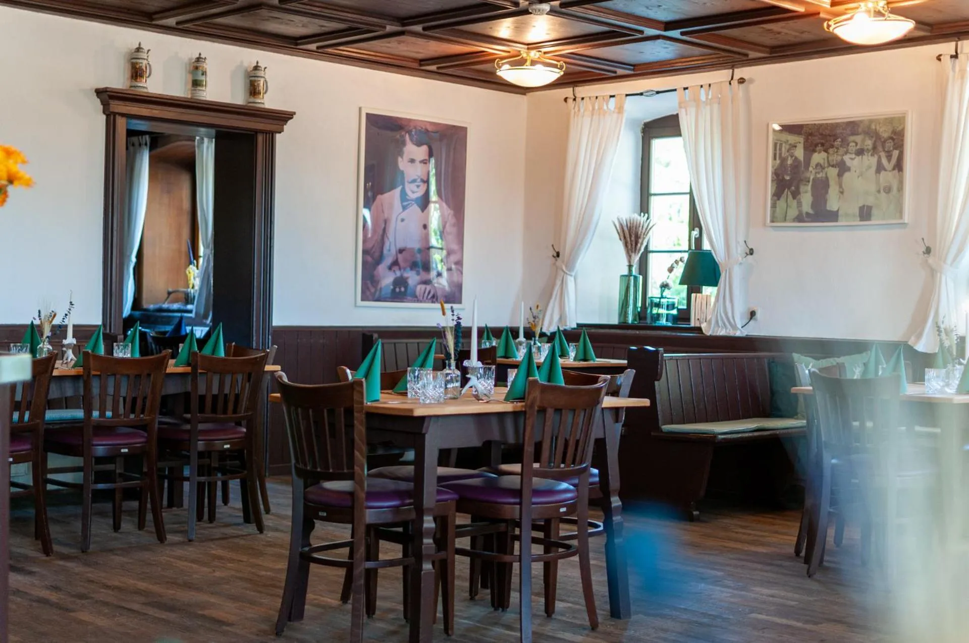 Restaurant/places to eat in Landhotel & Gasthof Baiernrain