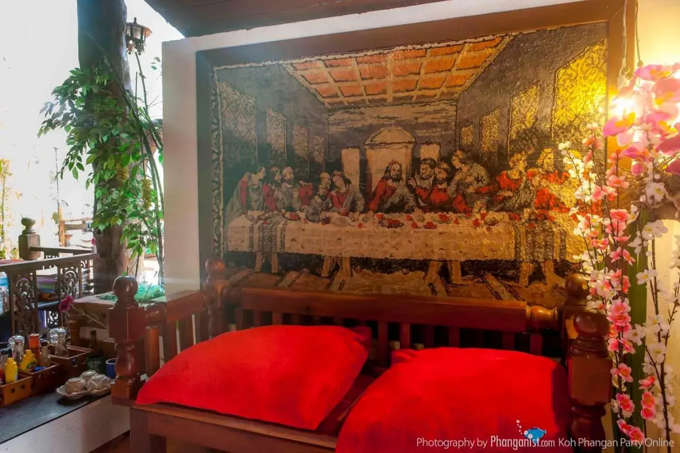 Restaurant/places to eat, Bed in Phangan Cove Beach Resort Restaurant/places to eat, Bed in Phangan Cove Beach Resort