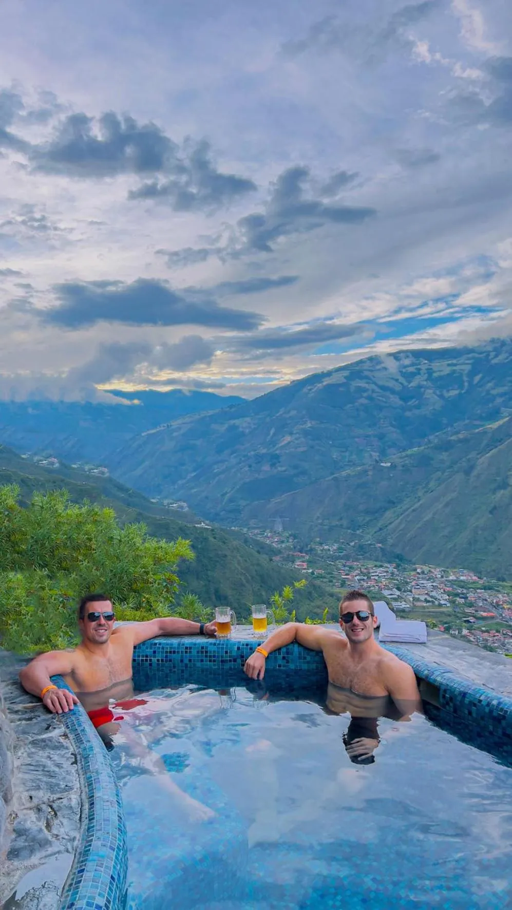 Pool view in Luna Volcán, Adventure SPA - formerly Luna Runtún