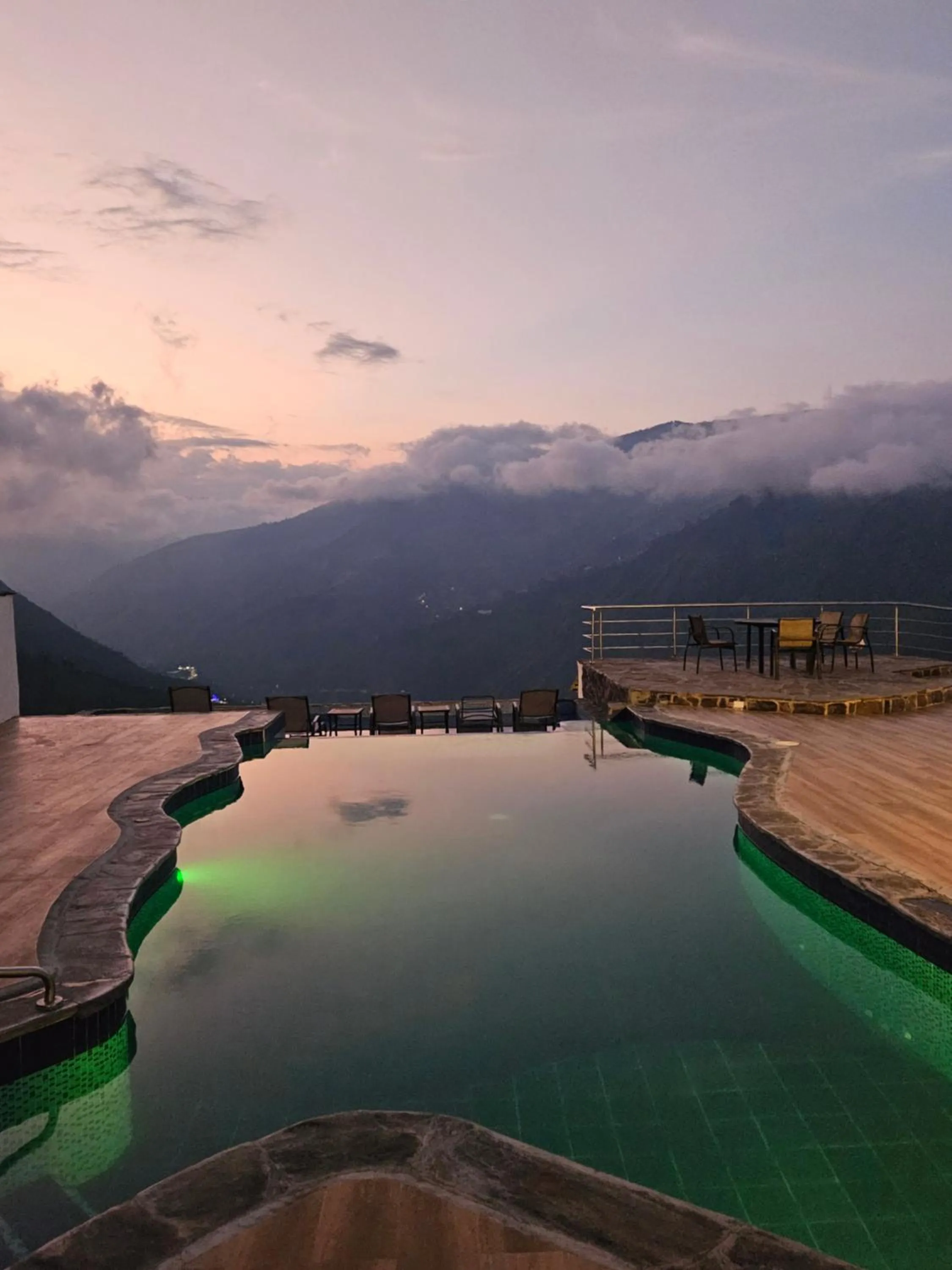 Swimming pool in Luna Volcán, Adventure SPA - formerly Luna Runtún