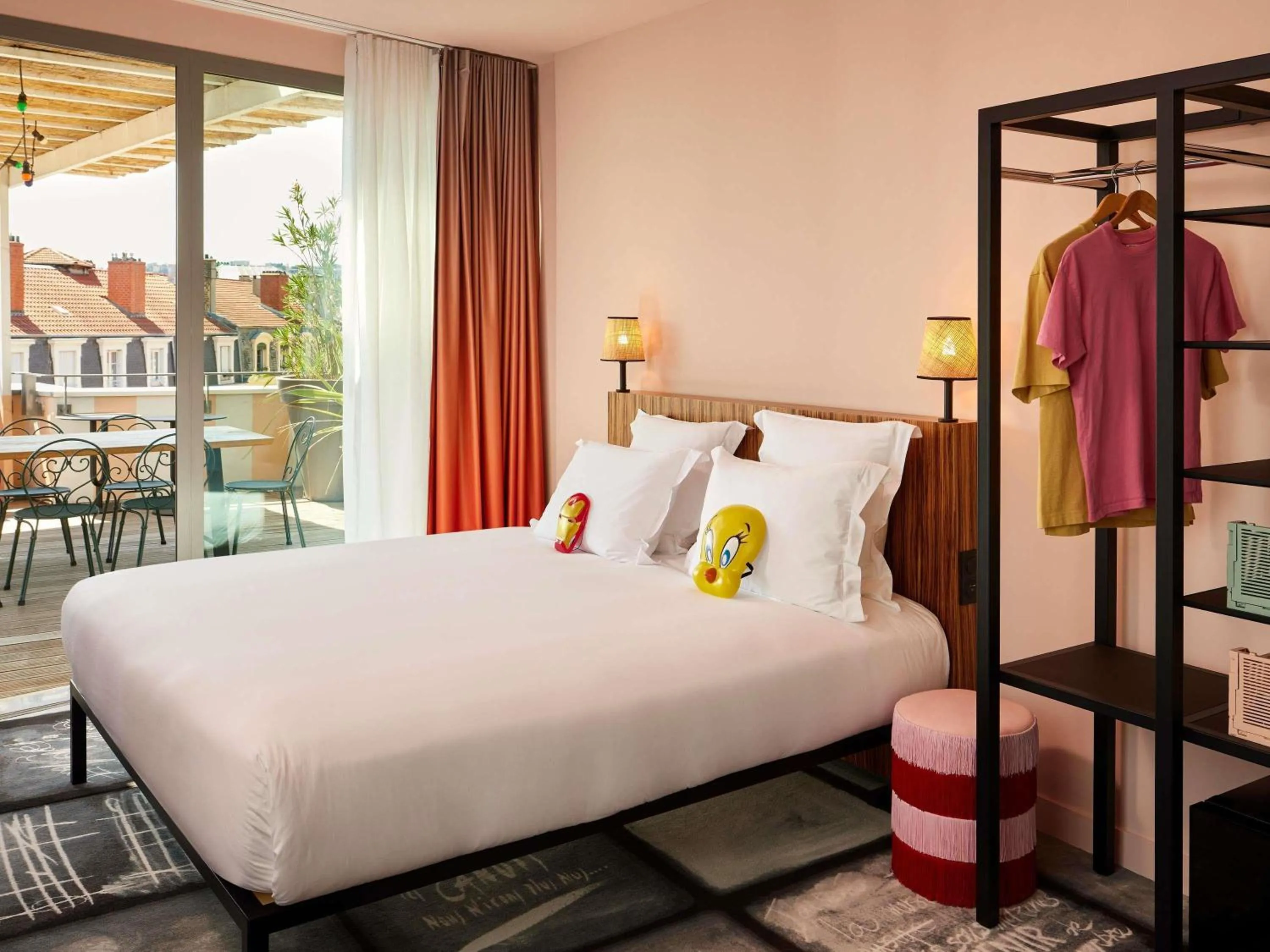 Bedroom, Bed in Mama Shelter Lyon