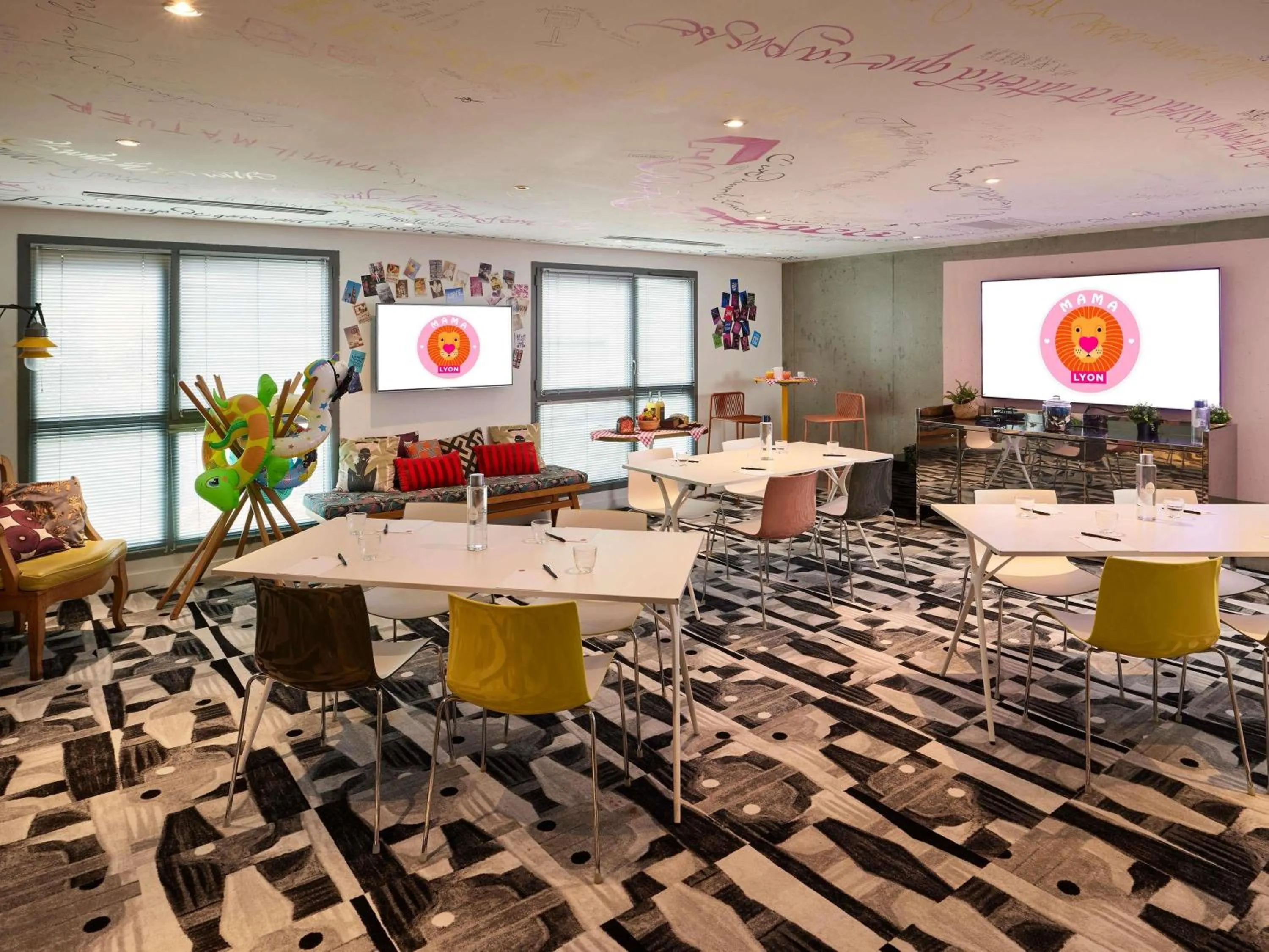 Meeting/conference room in Mama Shelter Lyon