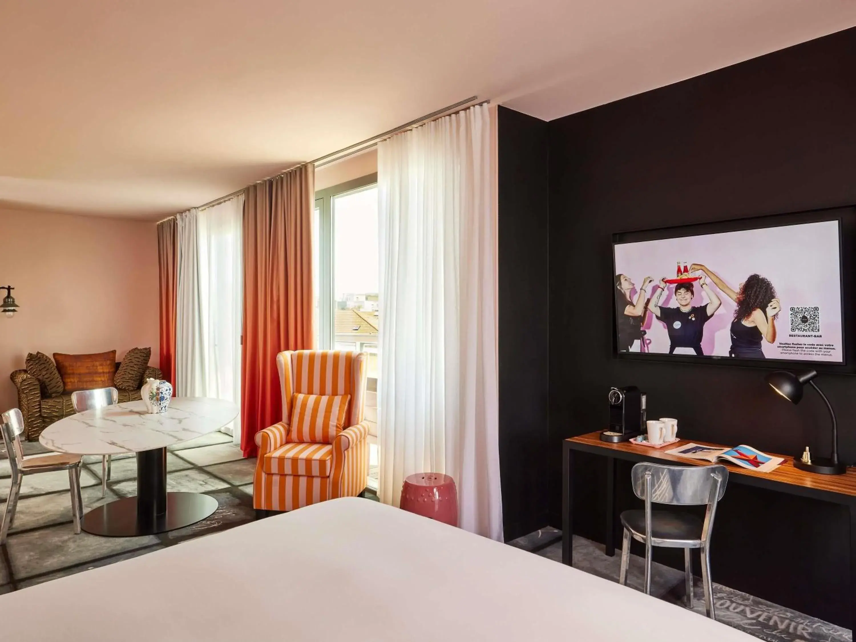 Bedroom, Bed in Mama Shelter Lyon Bedroom, Bed in Mama Shelter Lyon