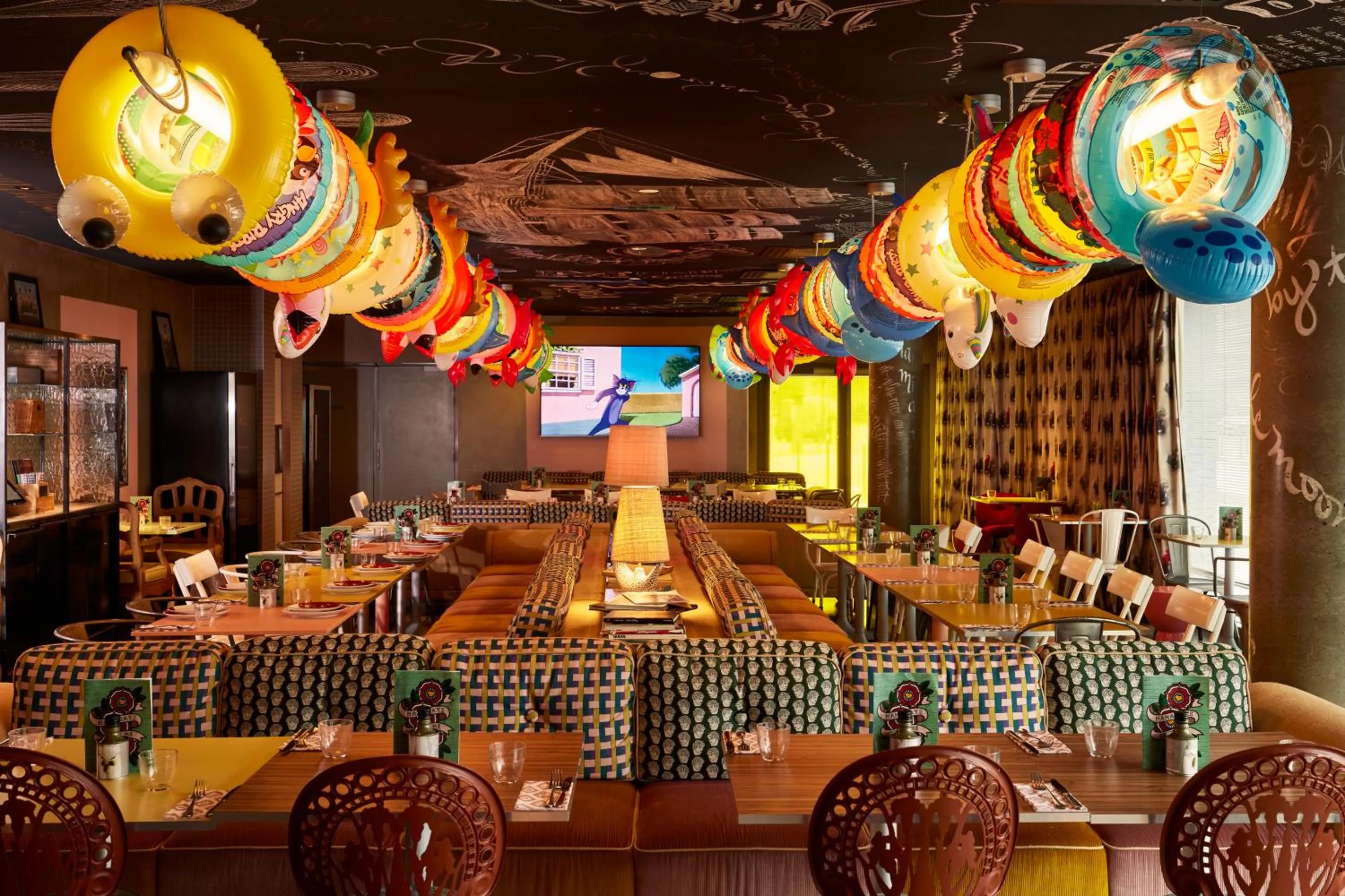 Restaurant/places to eat in Mama Shelter Lyon