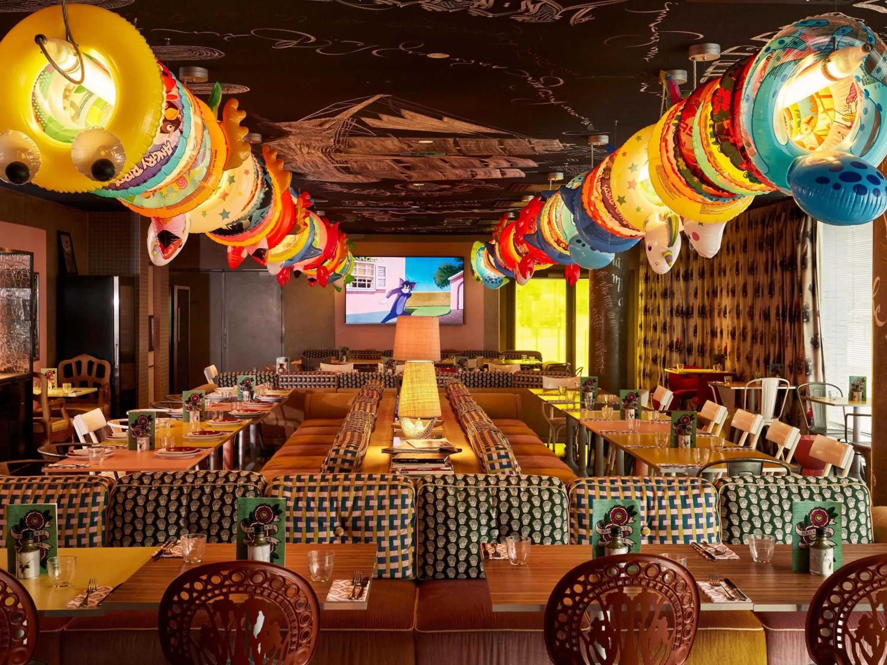 Restaurant/places to eat in Mama Shelter Lyon