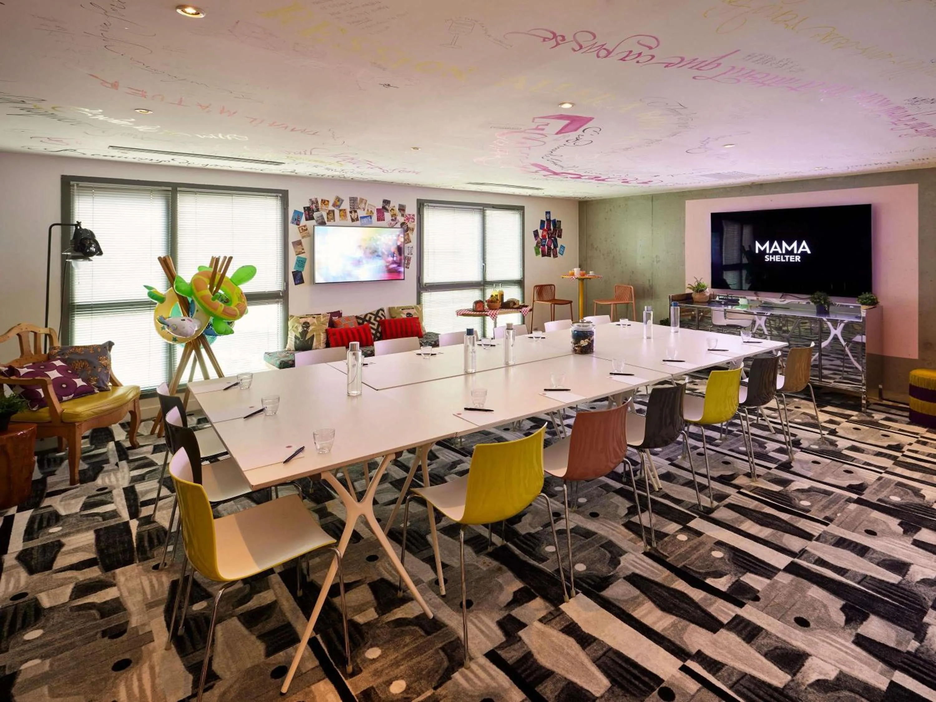 Meeting/conference room in Mama Shelter Lyon