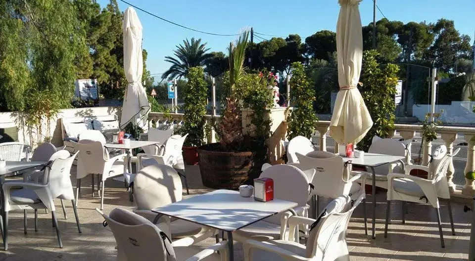 Double Room with Private Bathroom in El Artista Double Room with Private Bathroom in El Artista