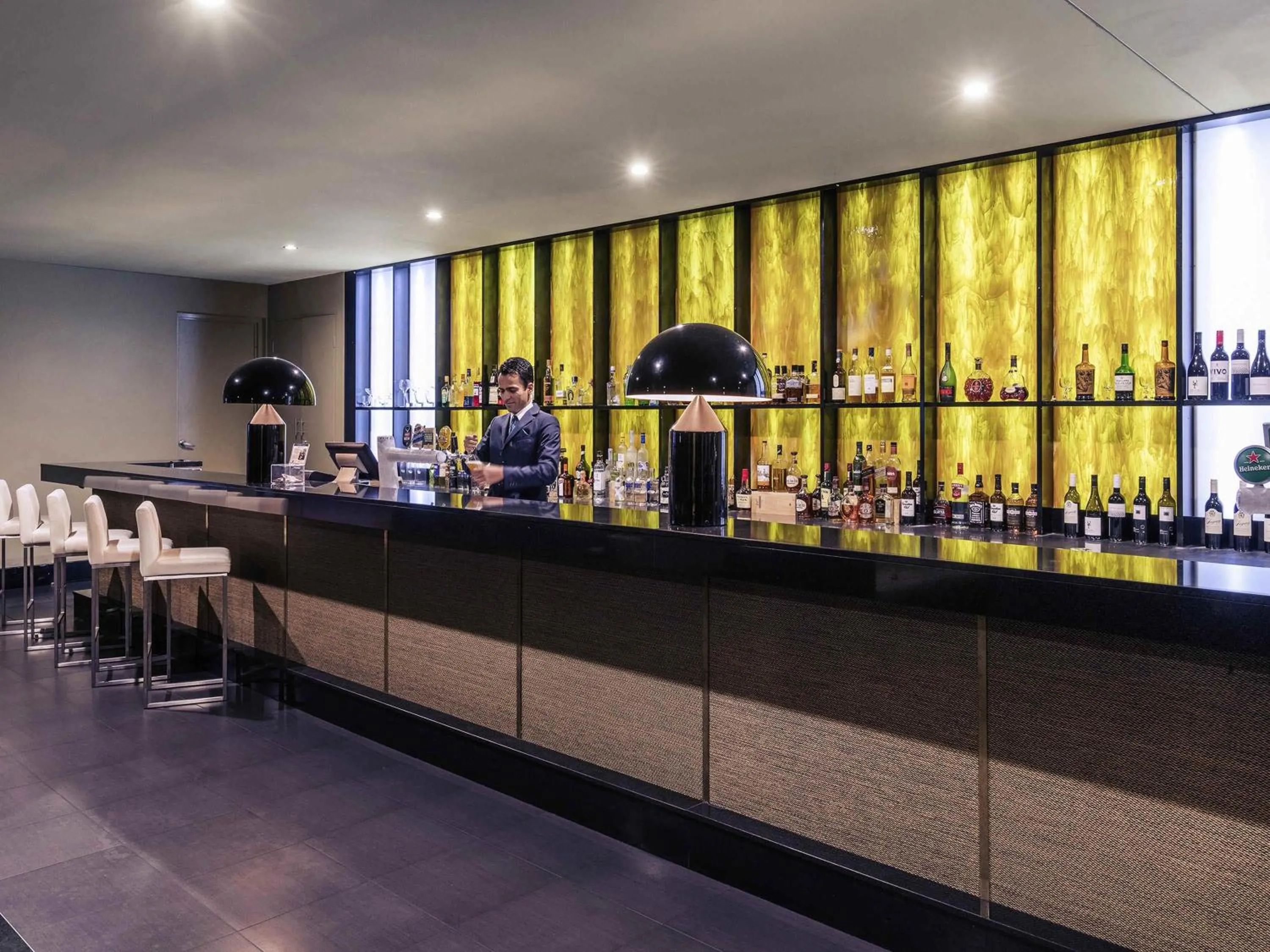 Lounge or bar in Mercure Brisbane King George Square