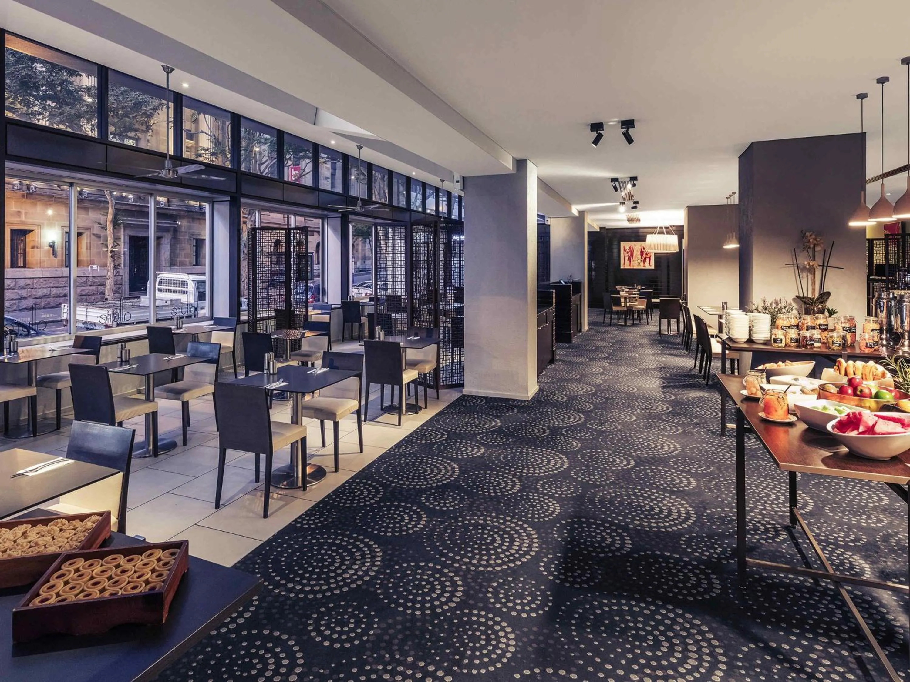 Restaurant/places to eat in Mercure Brisbane King George Square