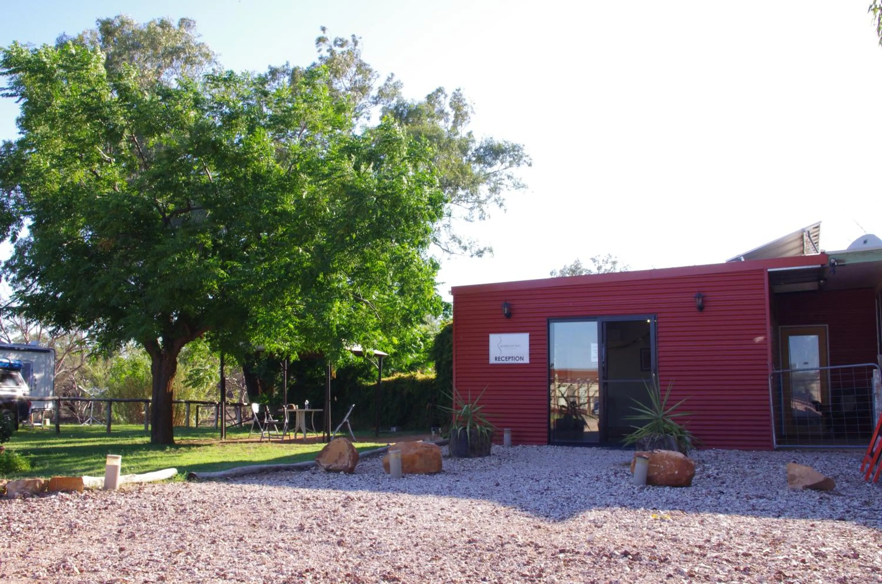 Property building in Warrawong on the Darling Wilcannia Holiday Park