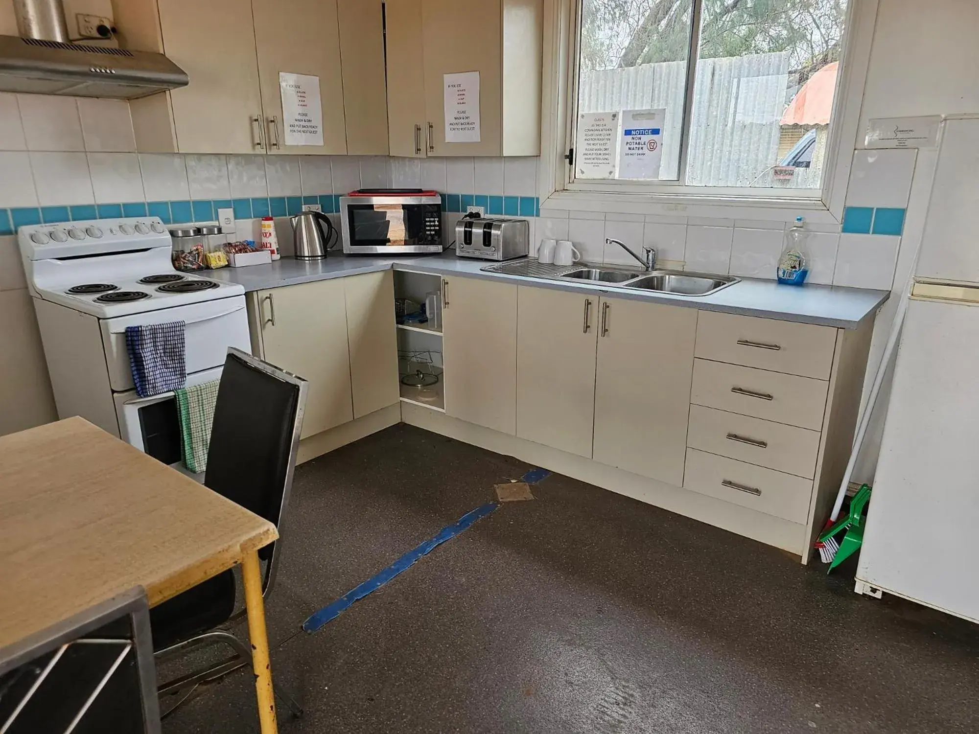 King Studio in Warrawong on the Darling Wilcannia Holiday Park King Studio in Warrawong on the Darling Wilcannia Holiday Park