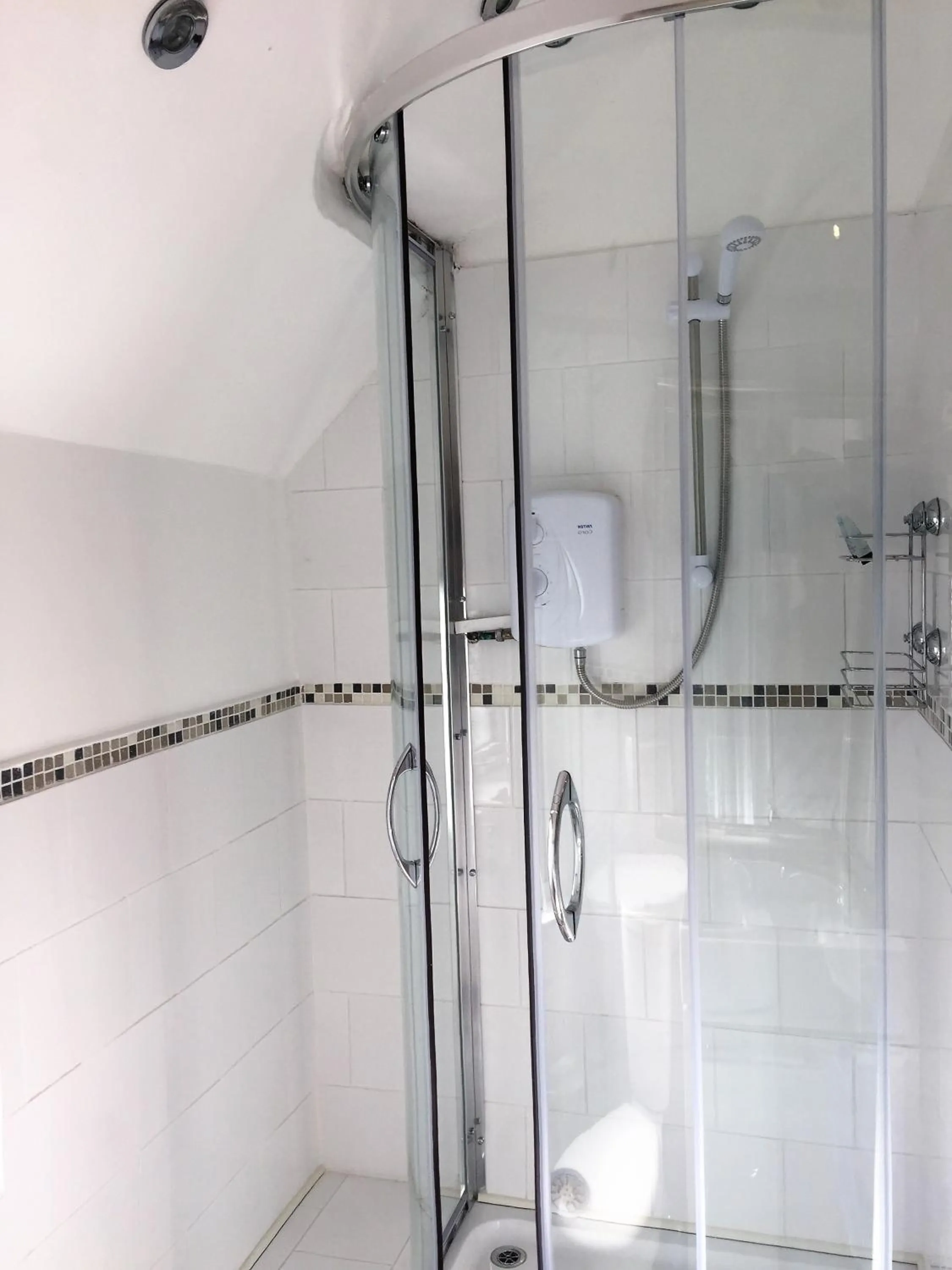Shower in BexLet