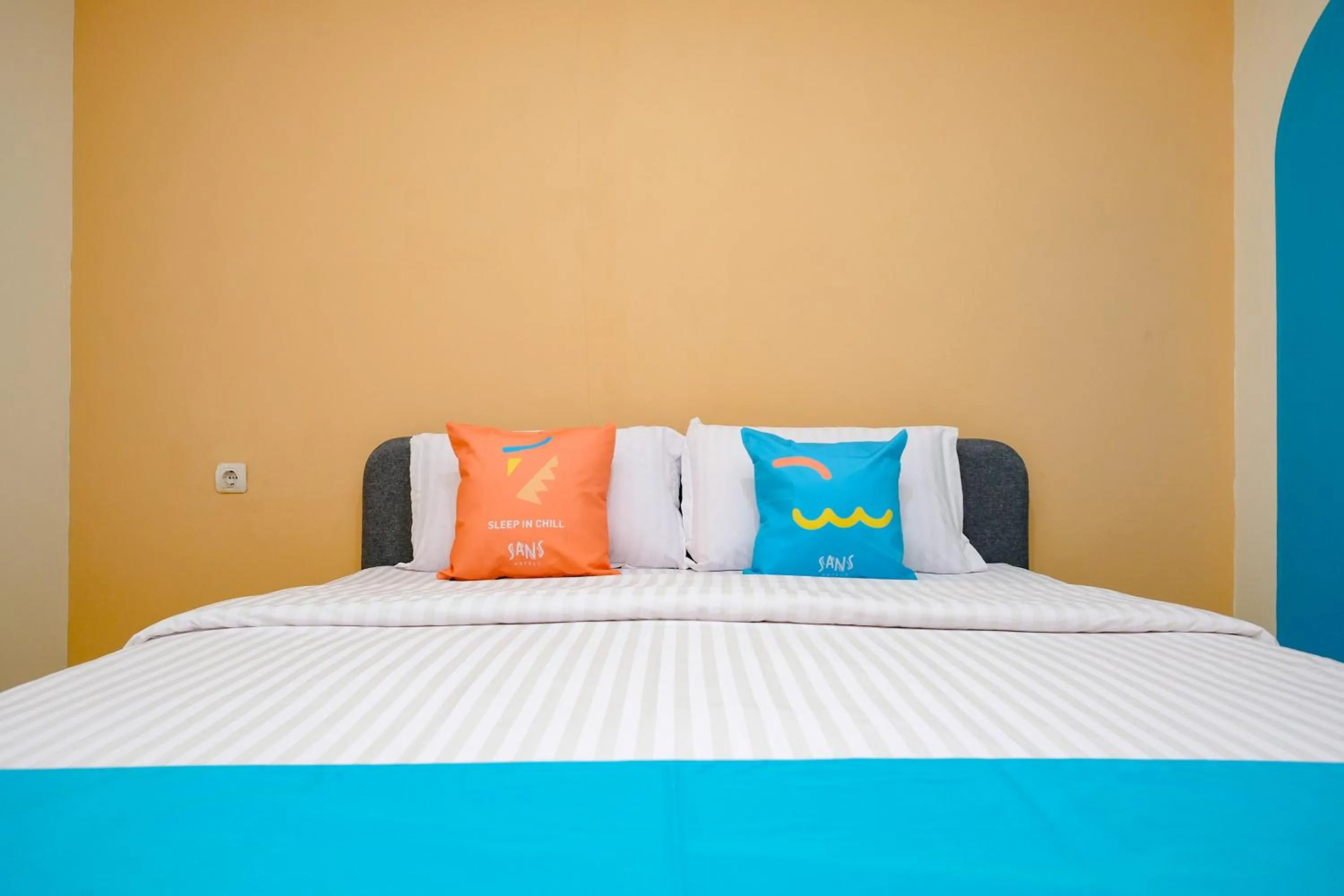 Bedroom, Bed in Sans Hotel Mataram Malioboro