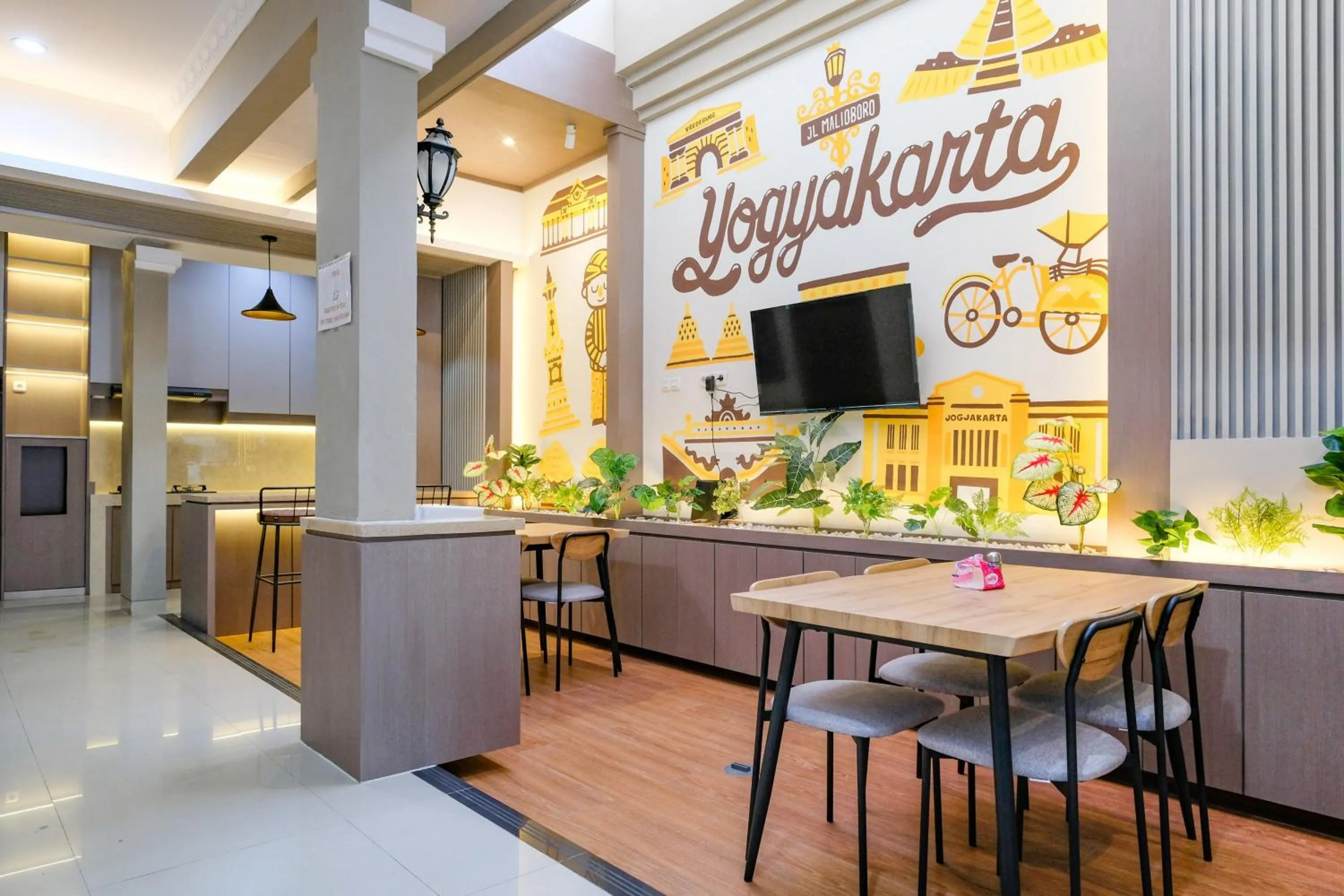 Seating area in RedDoorz Syariah near Jogja City Mall 2