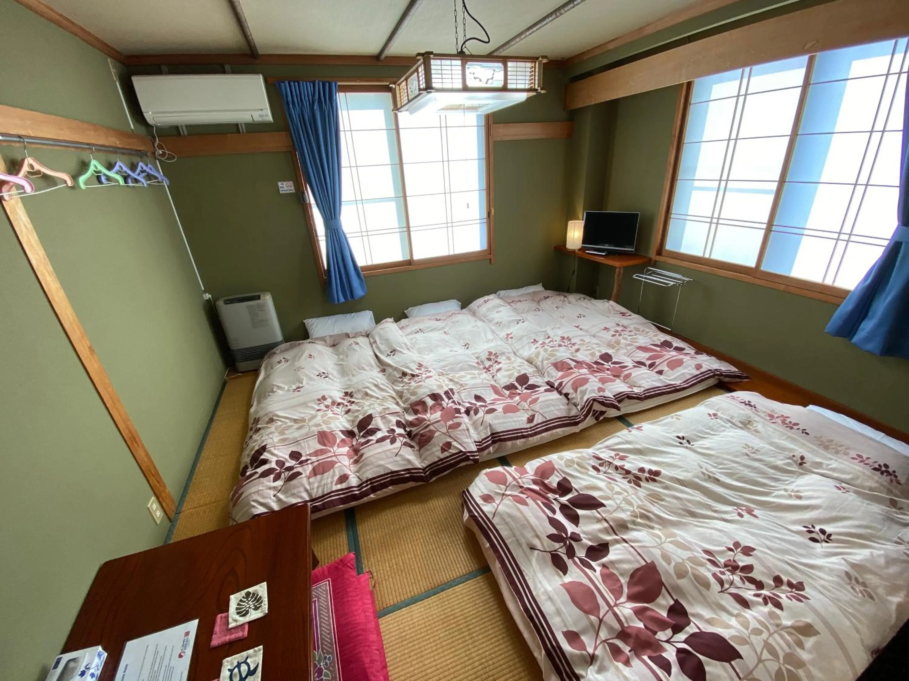 Photo of the whole room, Bed in Nozawa Dream Central