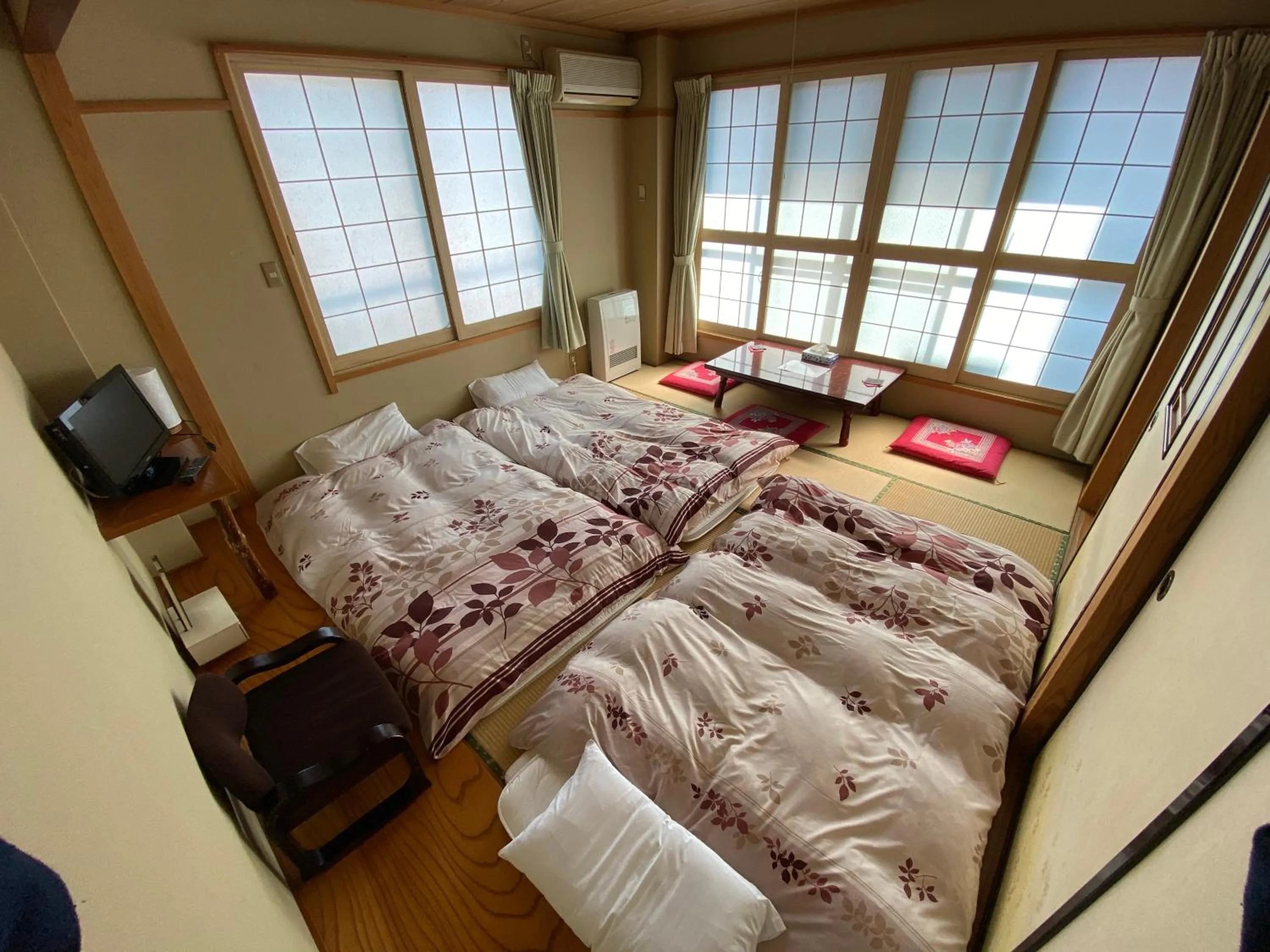 Photo of the whole room, Bed in Nozawa Dream Central
