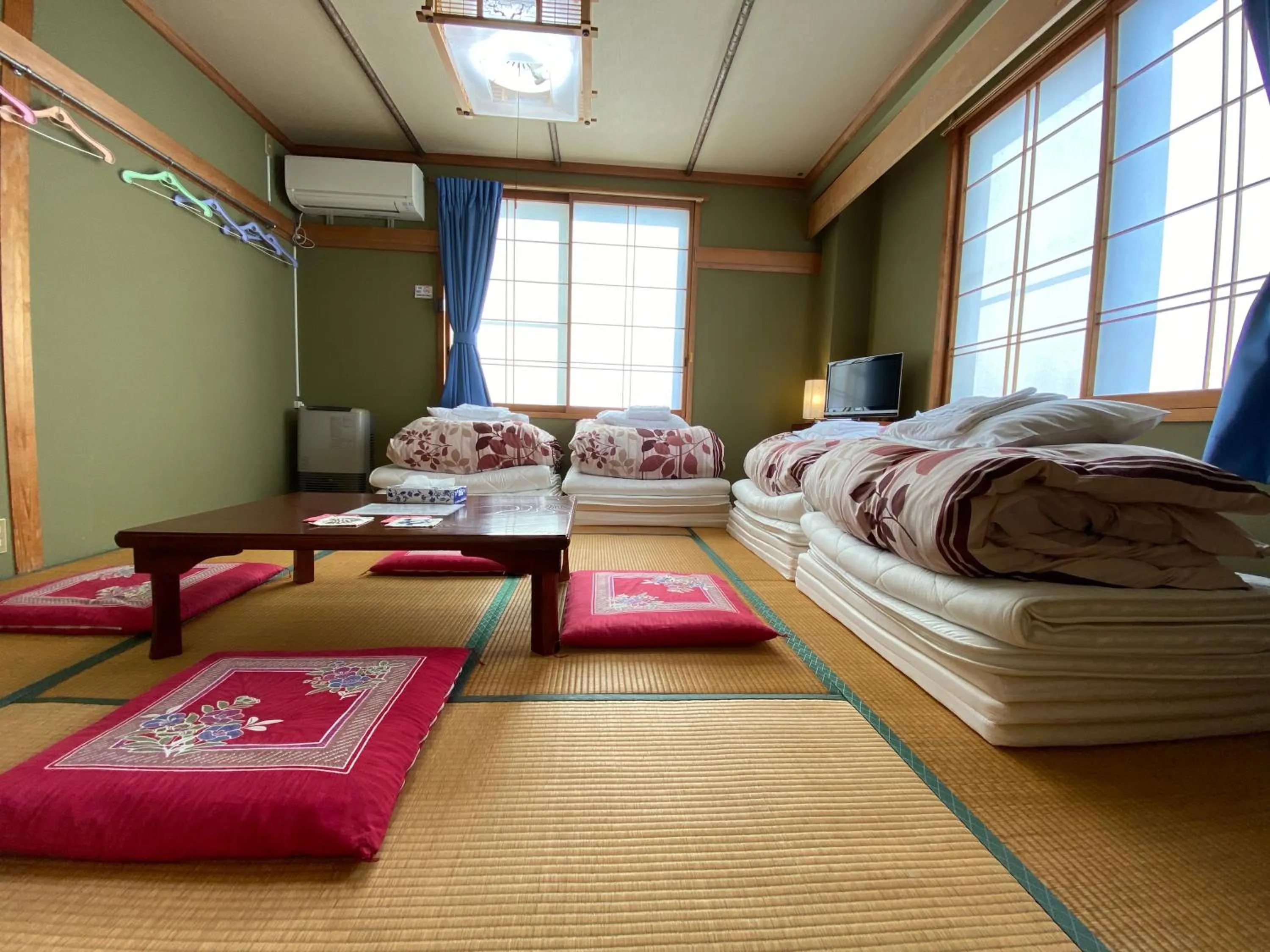 Photo of the whole room, Bed in Nozawa Dream Central