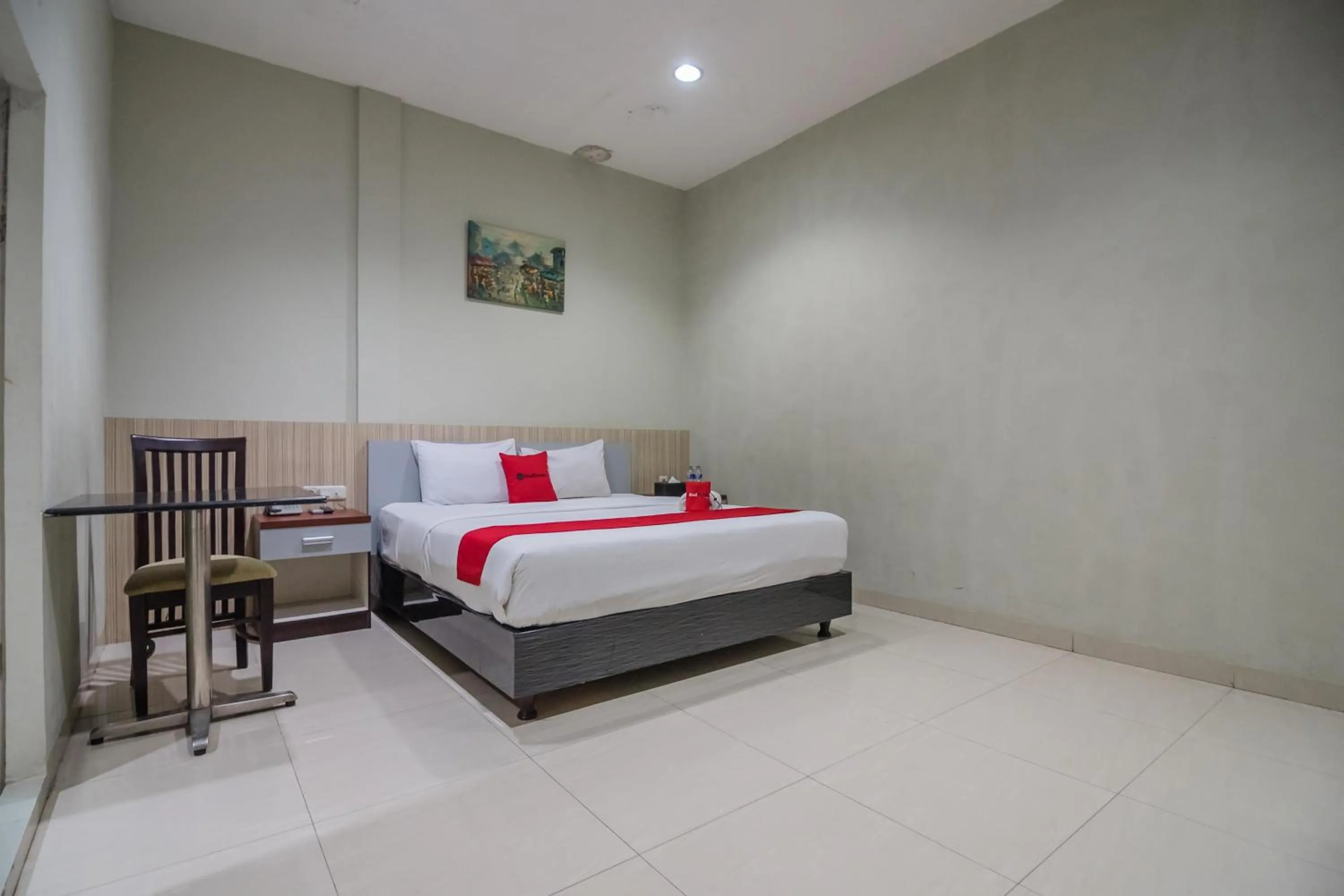 Bedroom in RedDoorz Plus near Simpang Rimbo Jambi